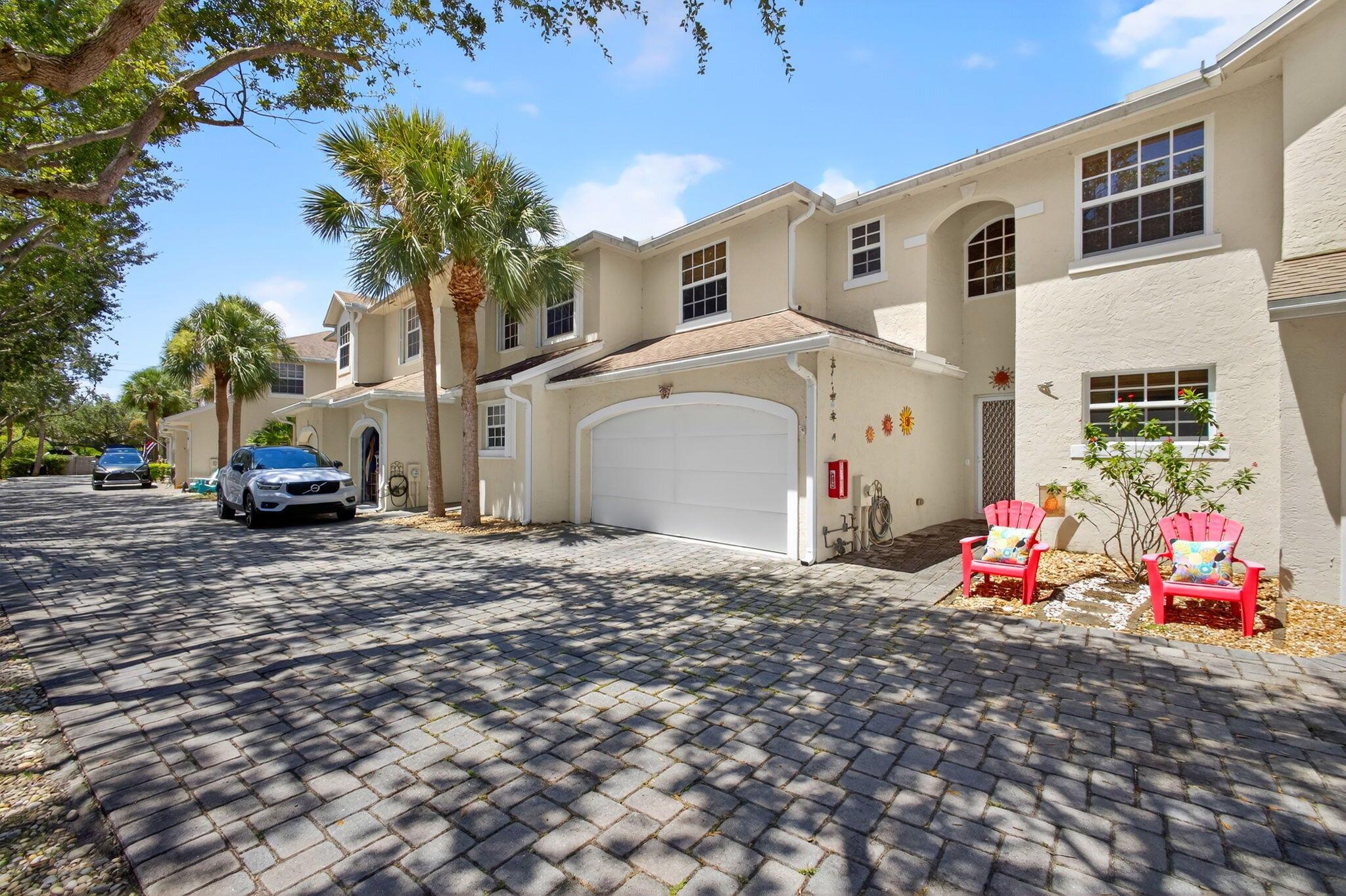 479 Tequesta Dr #7 Tequesta, FL 33469