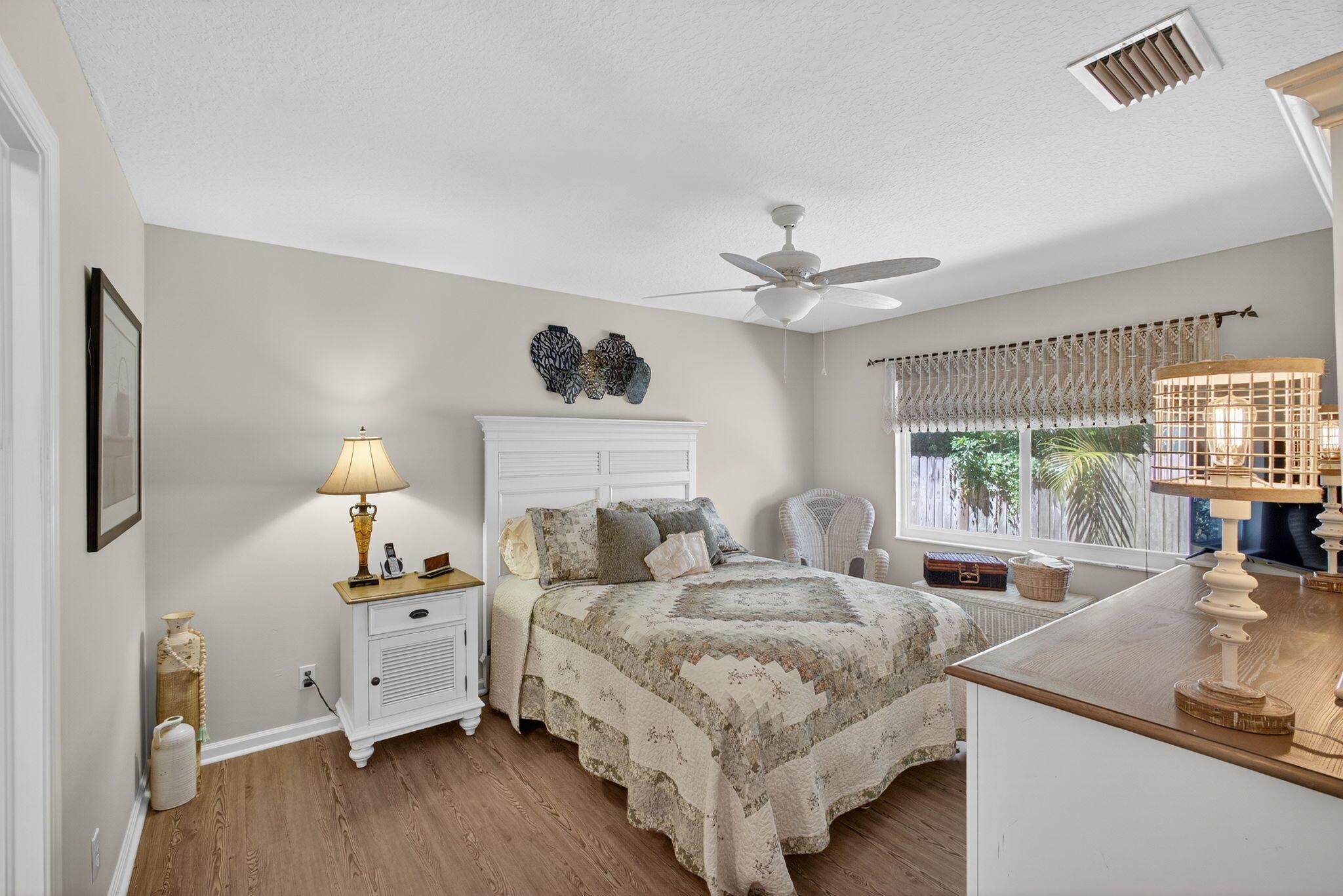 479 Tequesta Dr #7 Tequesta, FL 33469