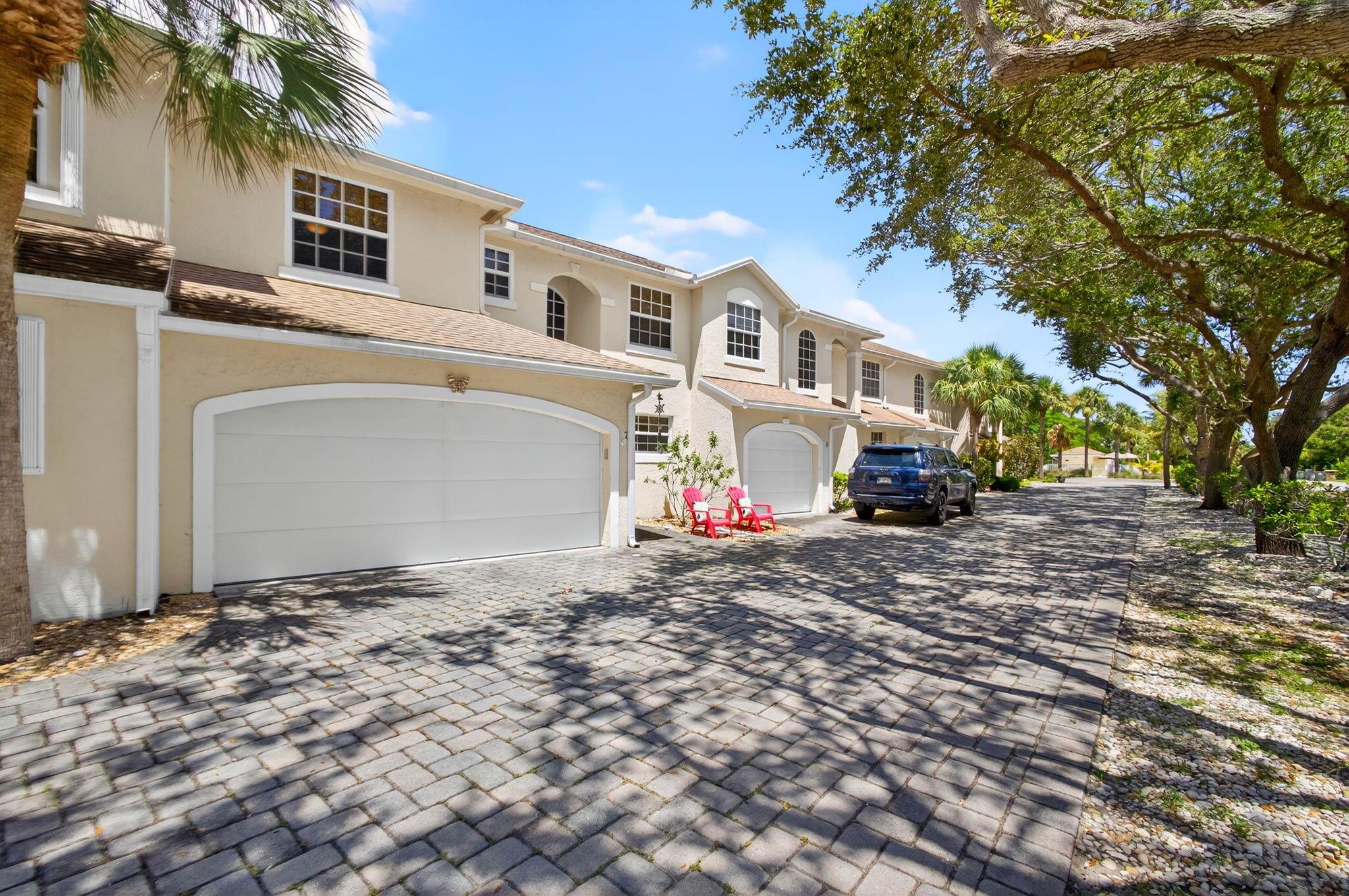 479 Tequesta Dr #7 Tequesta, FL 33469