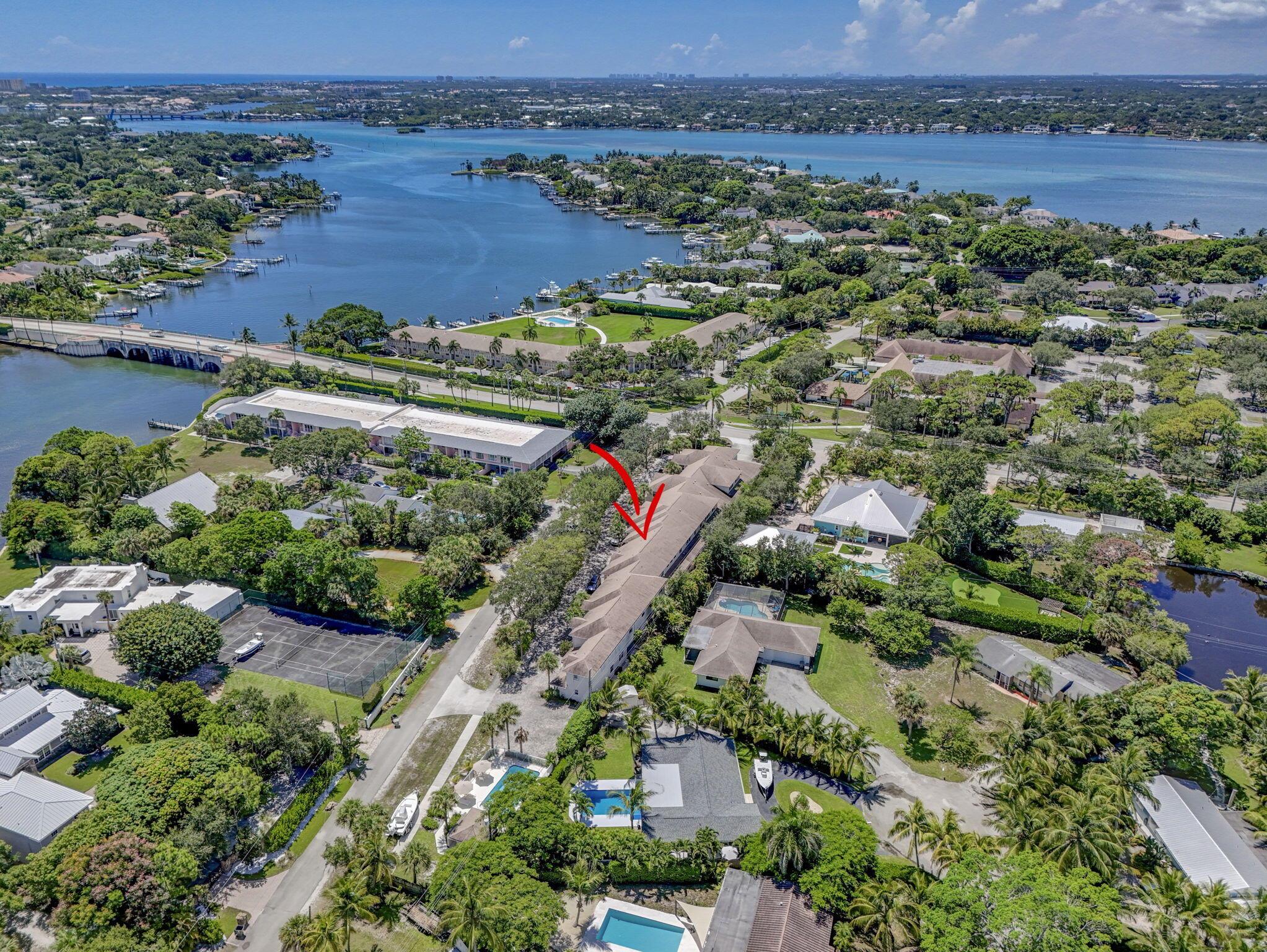 479 Tequesta Dr #7 Tequesta, FL 33469