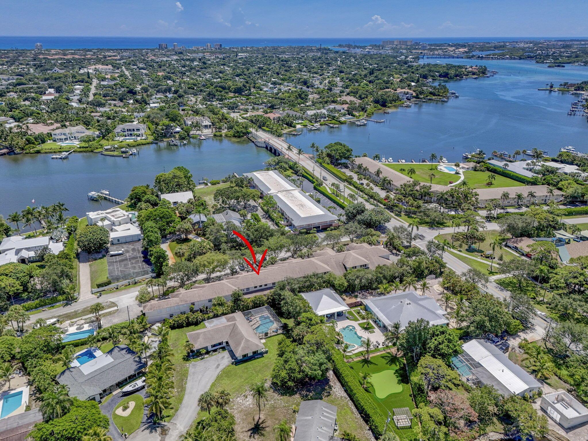 479 Tequesta Dr #7 Tequesta, FL 33469