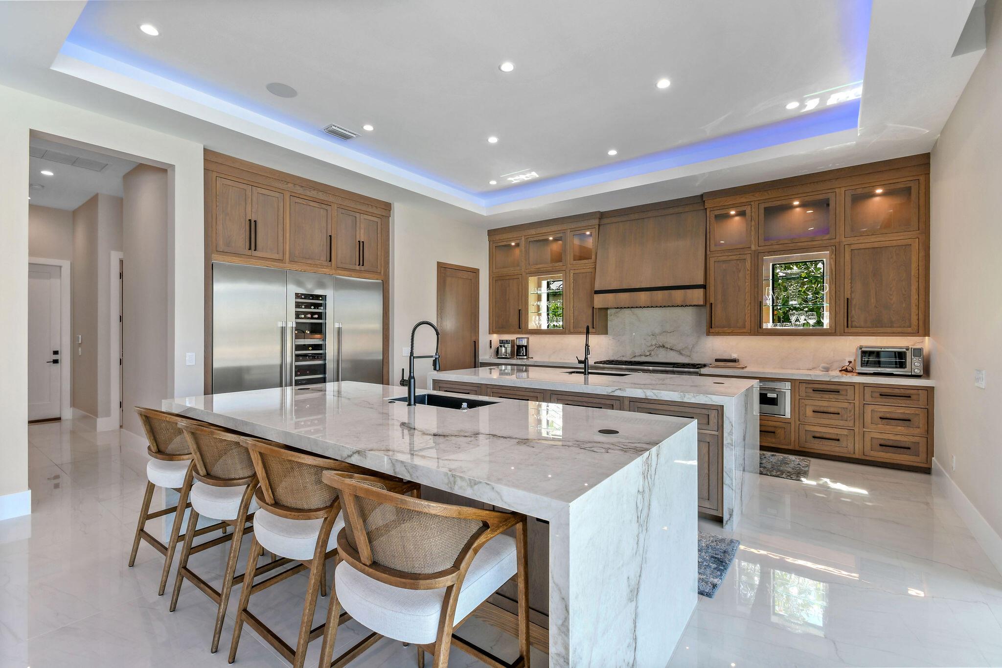 1060 Fairview Ln Singer Island, FL 33404