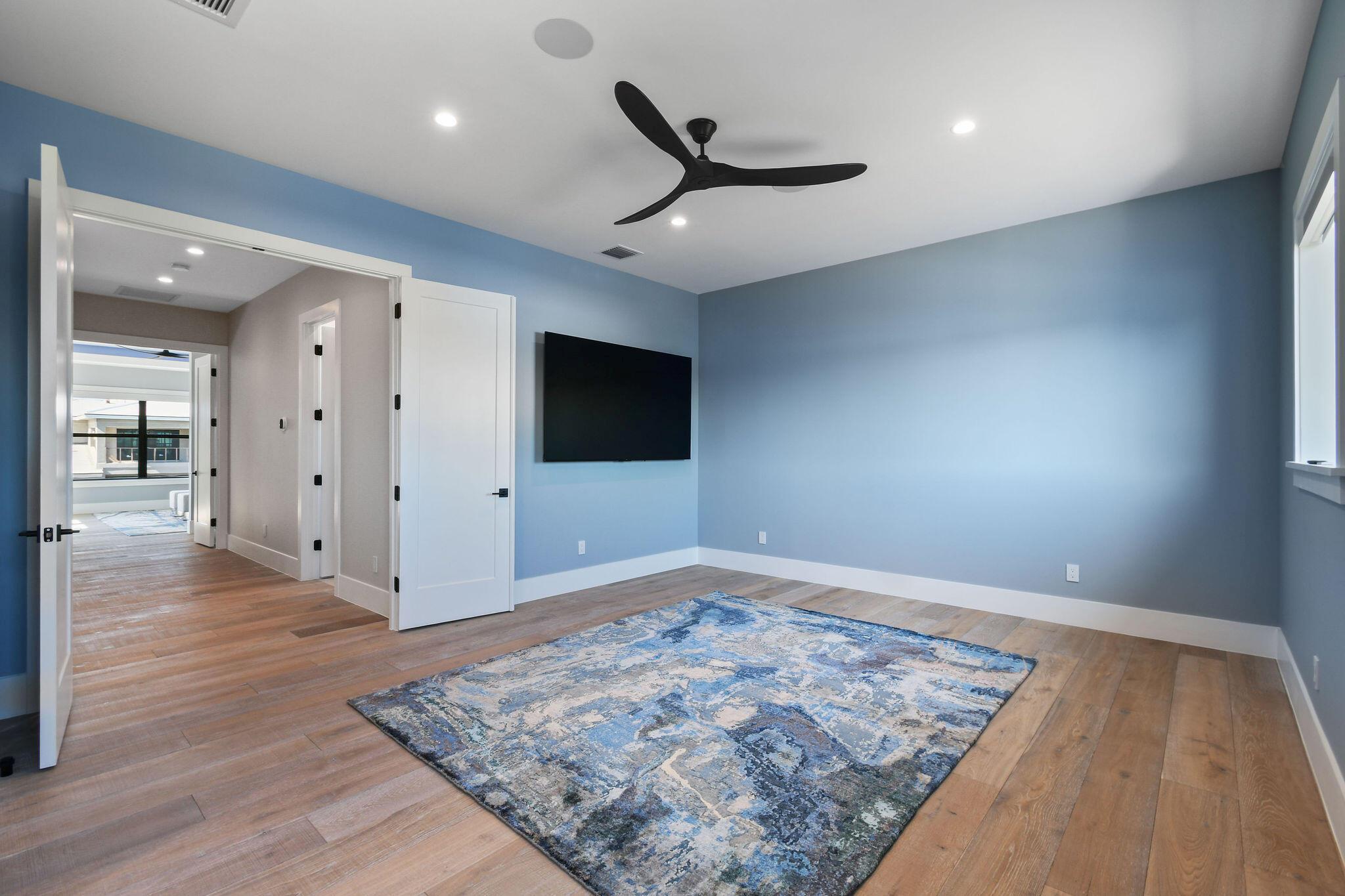 1060 Fairview Ln Singer Island, FL 33404