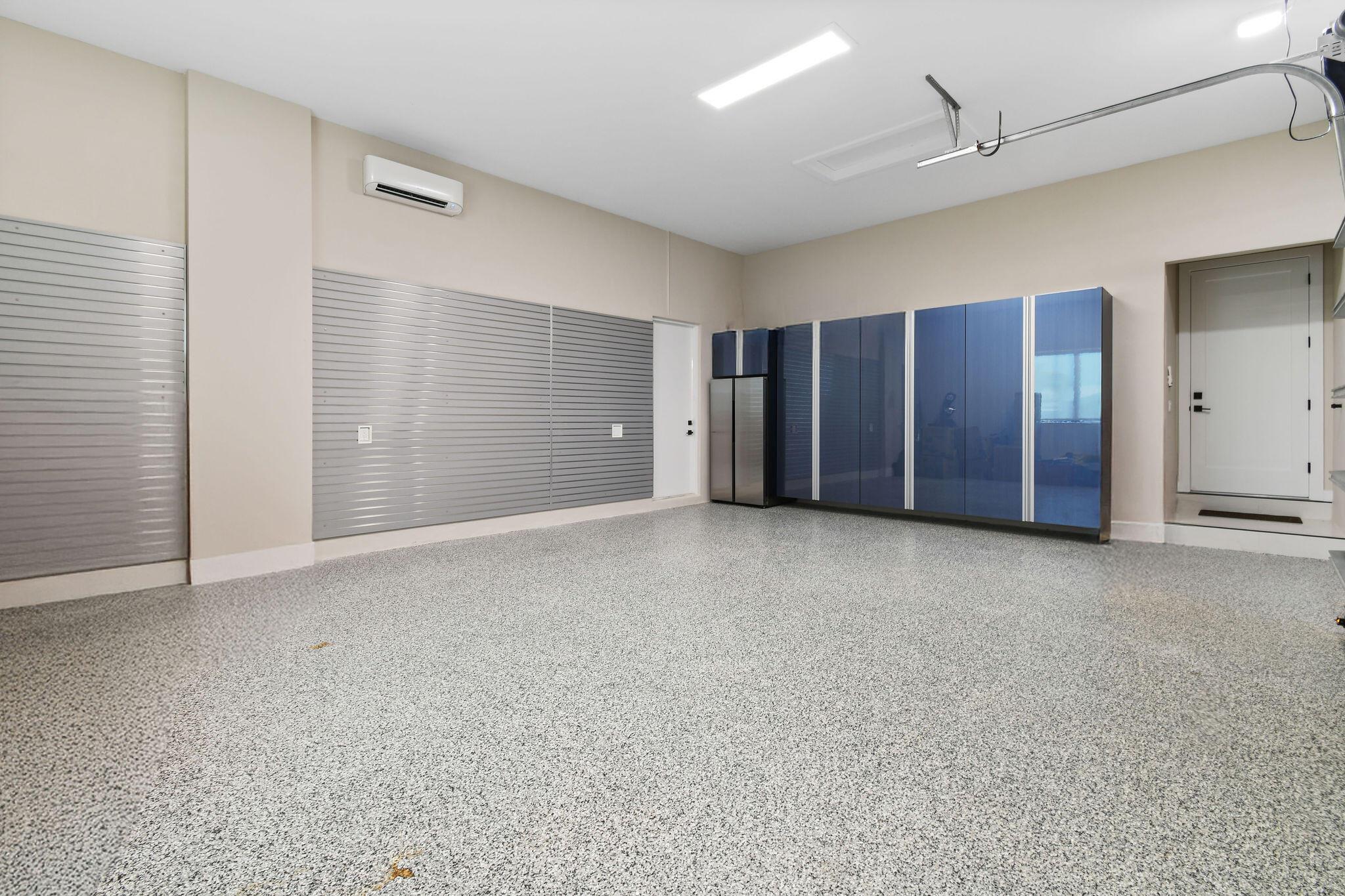 1060 Fairview Ln Singer Island, FL 33404