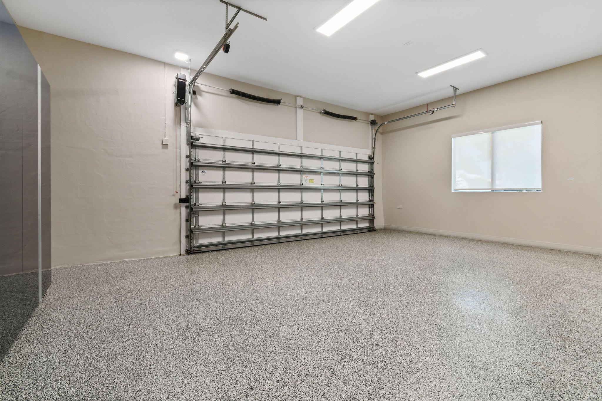 1060 Fairview Ln Singer Island, FL 33404