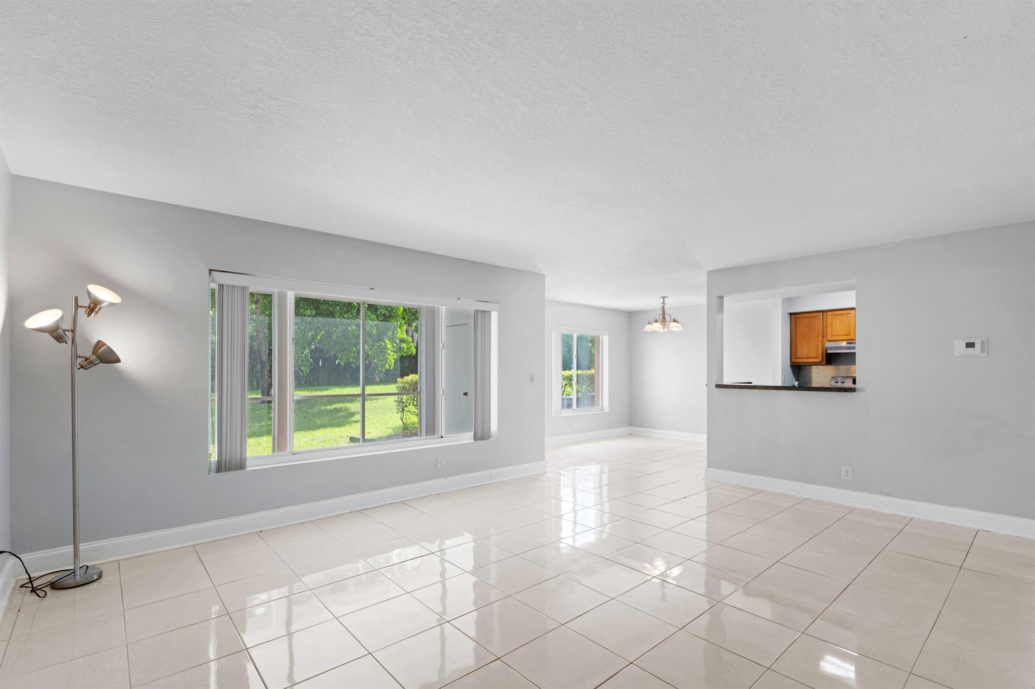 815 W Boynton Bch Blvd #16-103