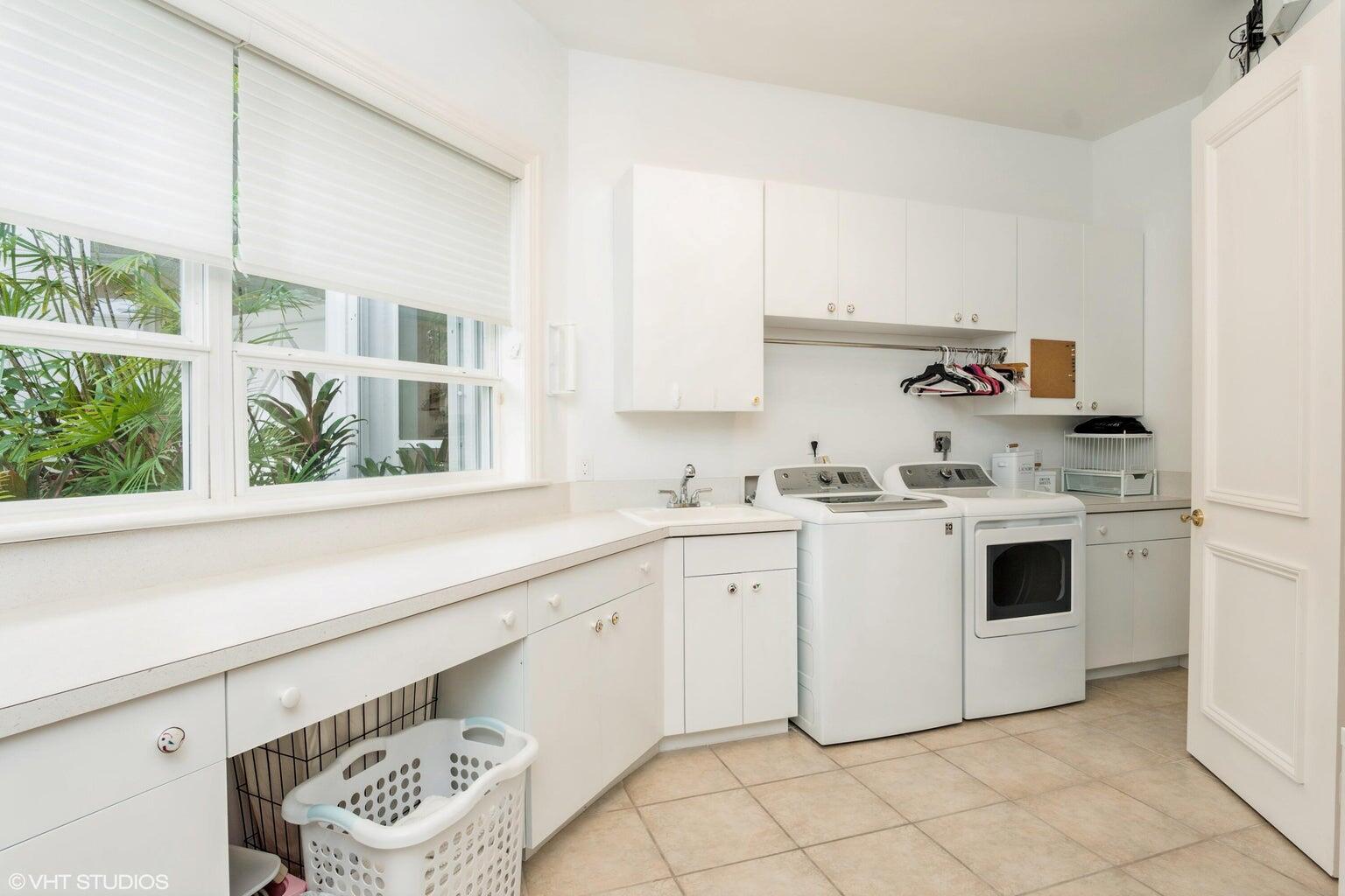 18798 SE Old Trl Dr Jupiter, FL 33478