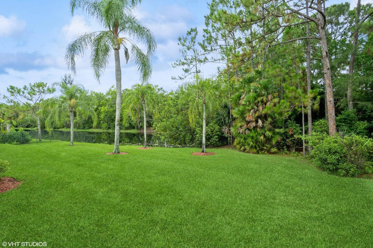 18798 SE Old Trl Dr Jupiter, FL 33478