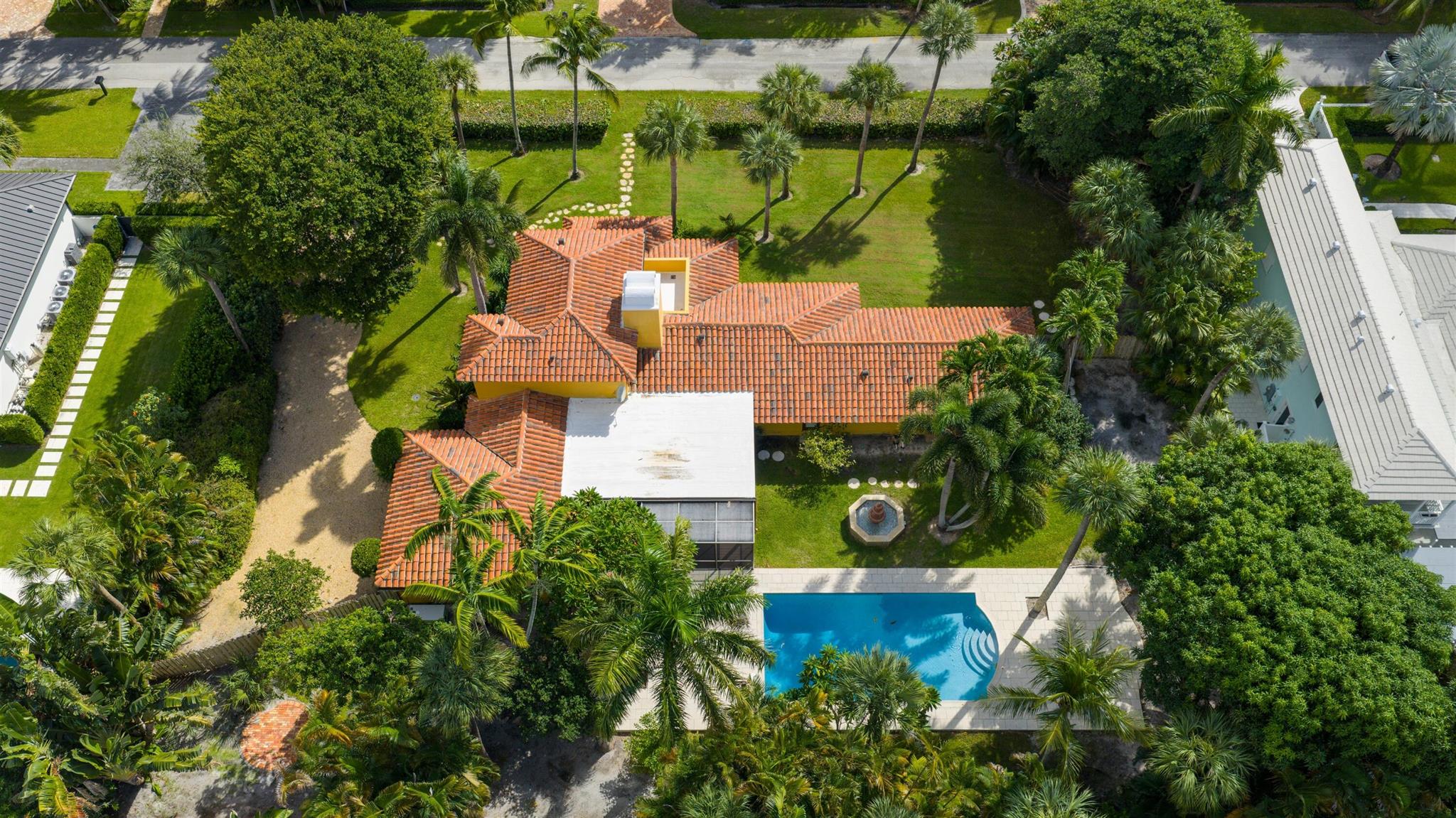 334 Palm Trl