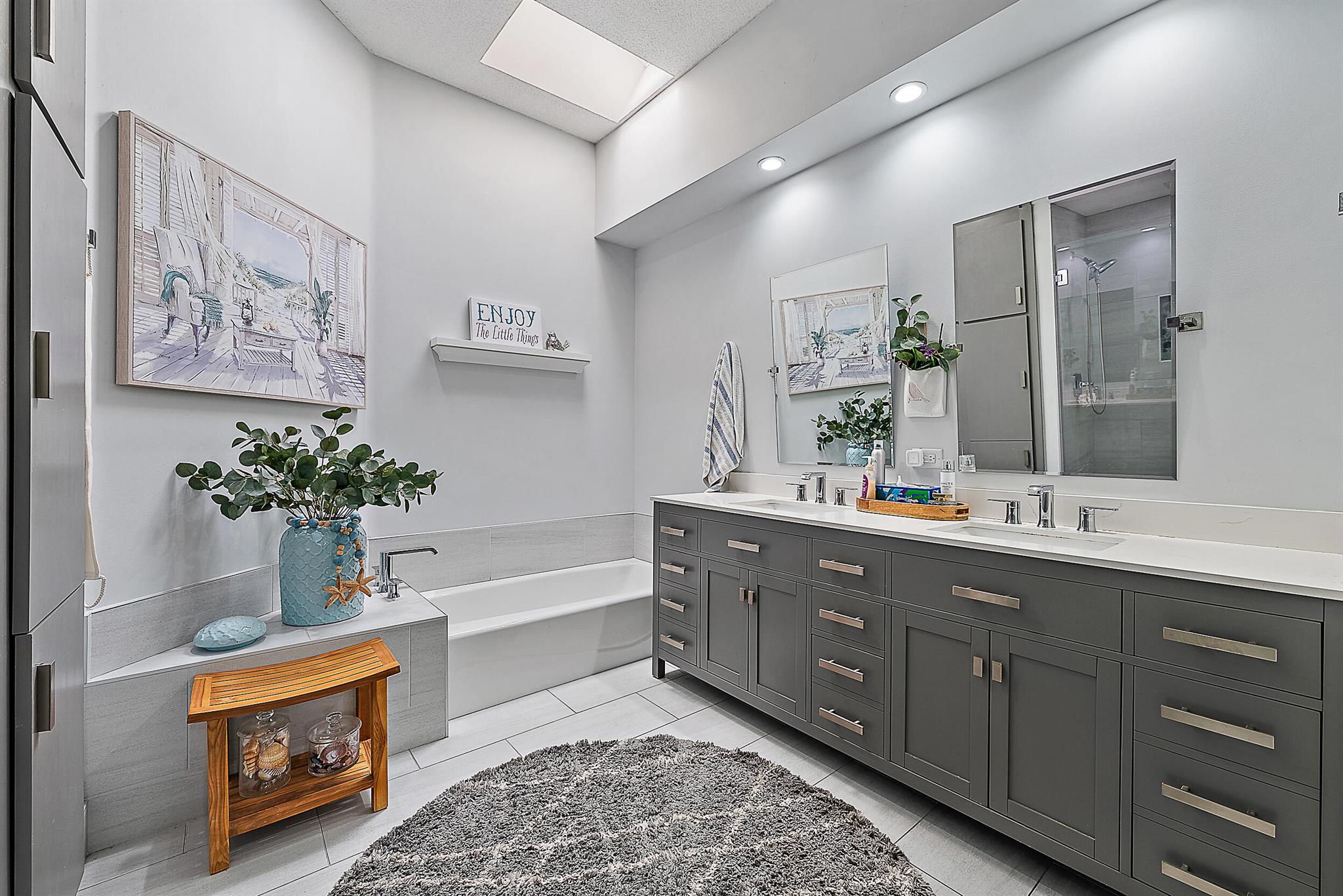 156 Hampton Pl Jupiter, FL 33458