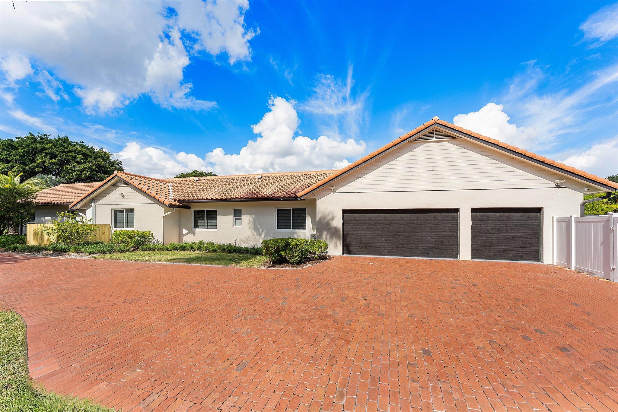 6641 Giralda Cir Boca Raton, FL 33433