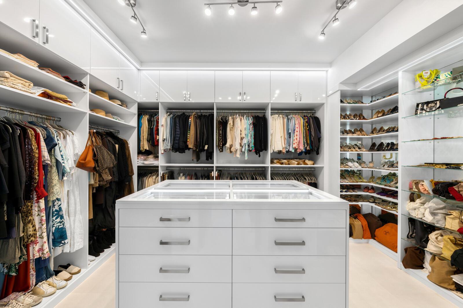 1900 Sabal Palm Dr Boca Raton, FL 33432