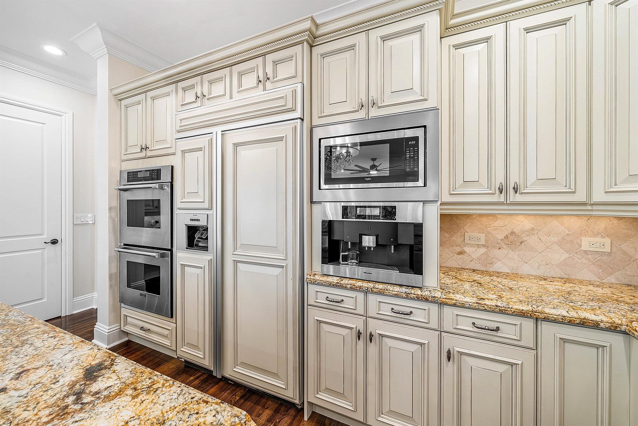 398 NE 7th St Boca Raton, FL 33432