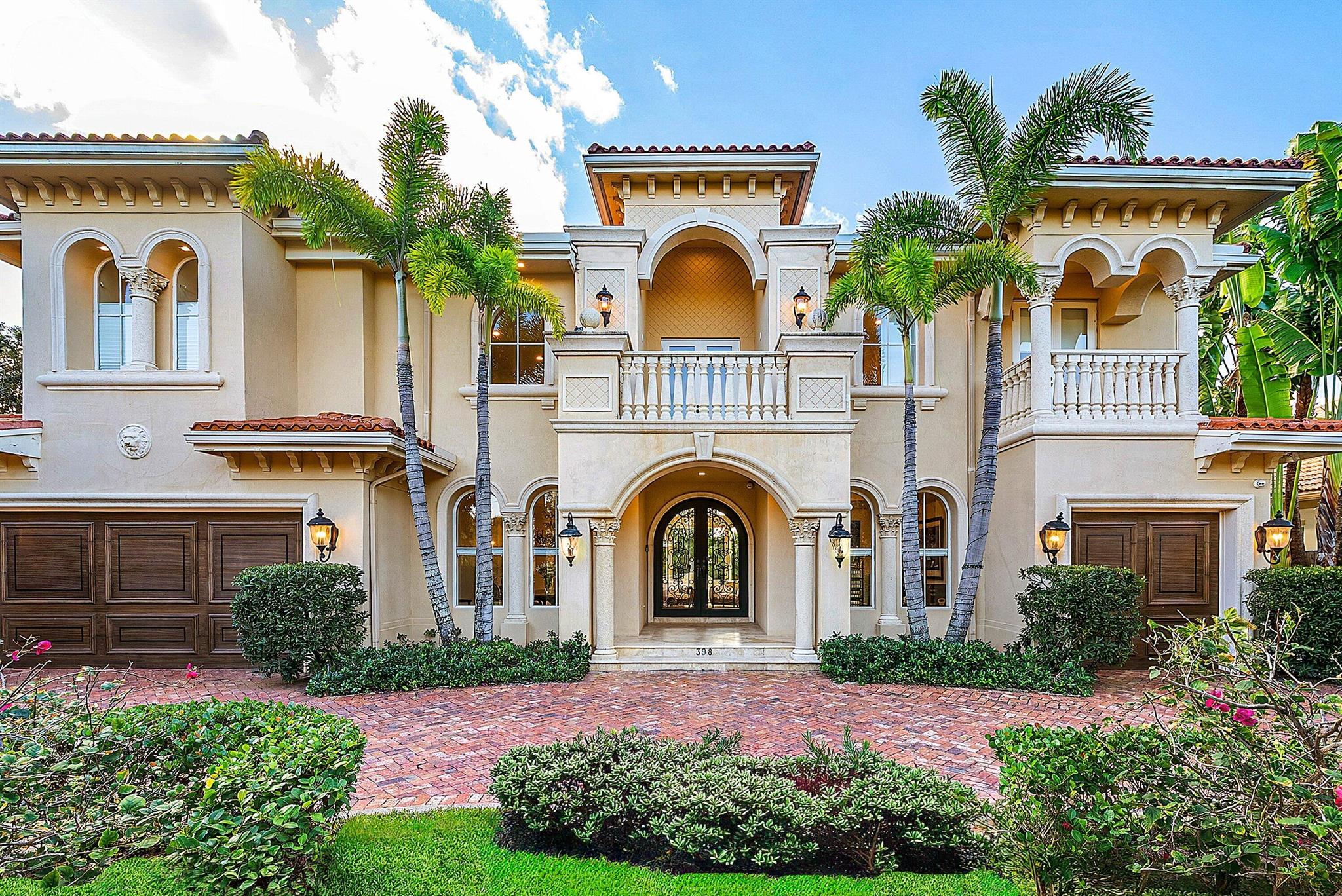 398 NE 7th St Boca Raton, FL 33432