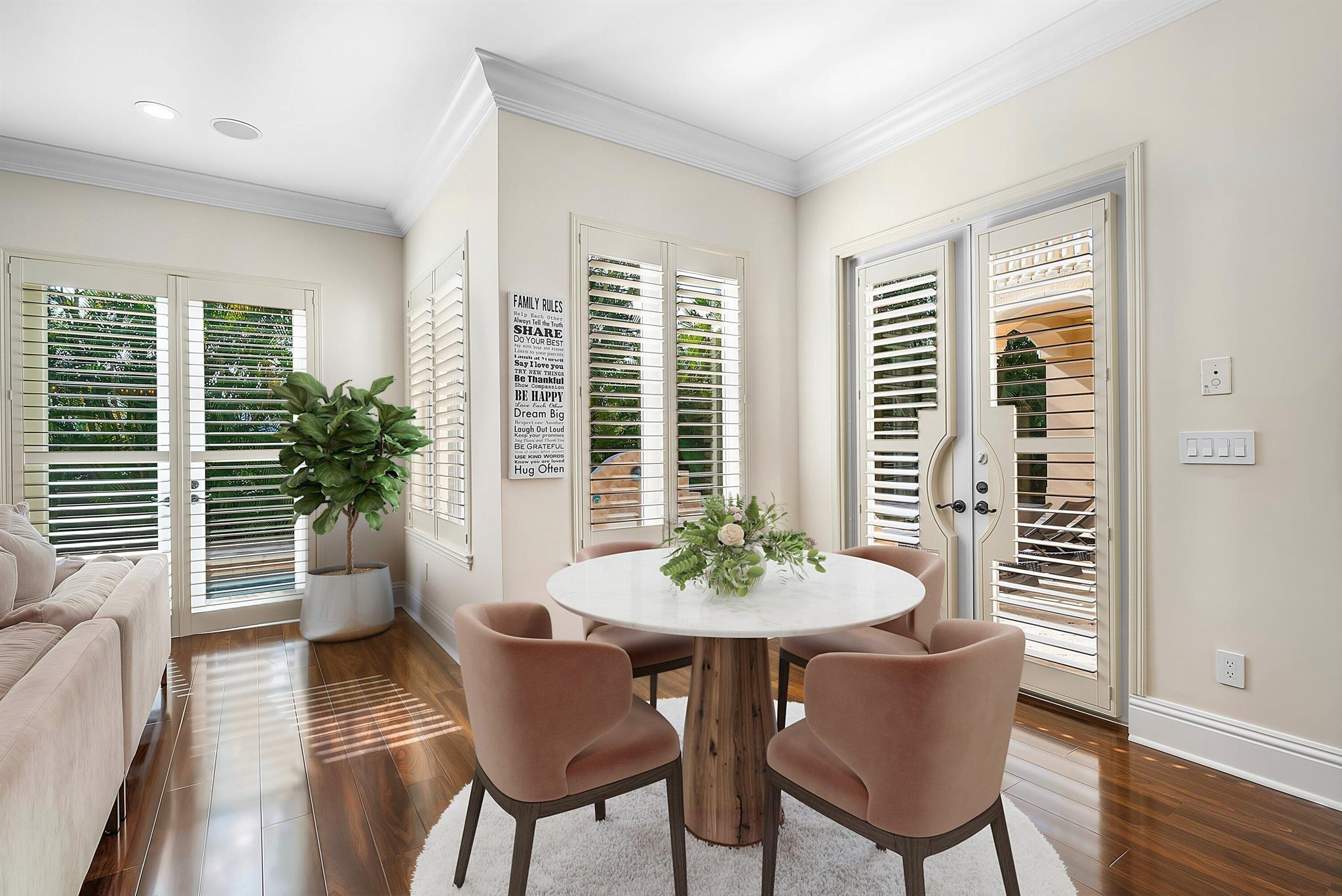 398 NE 7th St Boca Raton, FL 33432