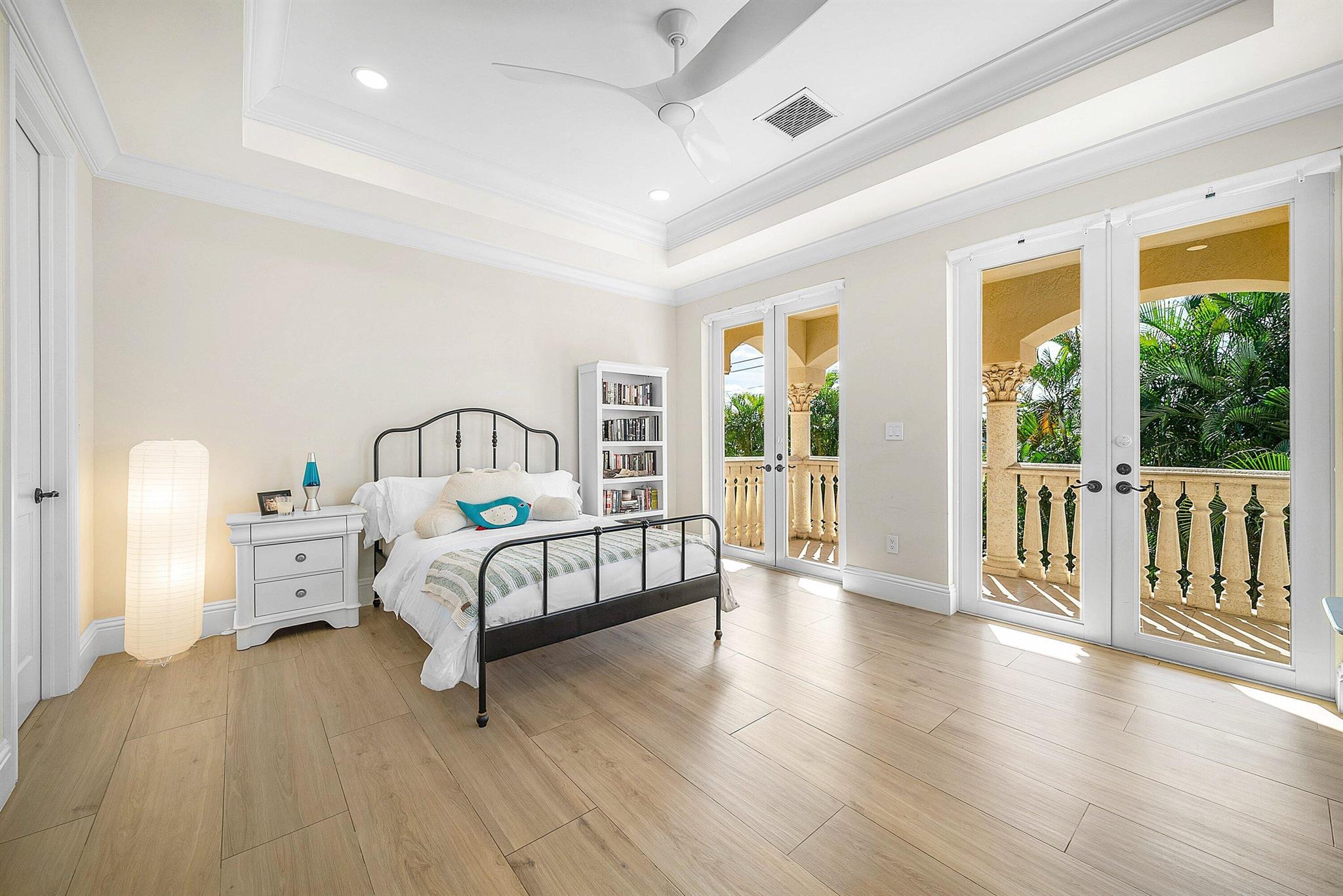 398 NE 7th St Boca Raton, FL 33432