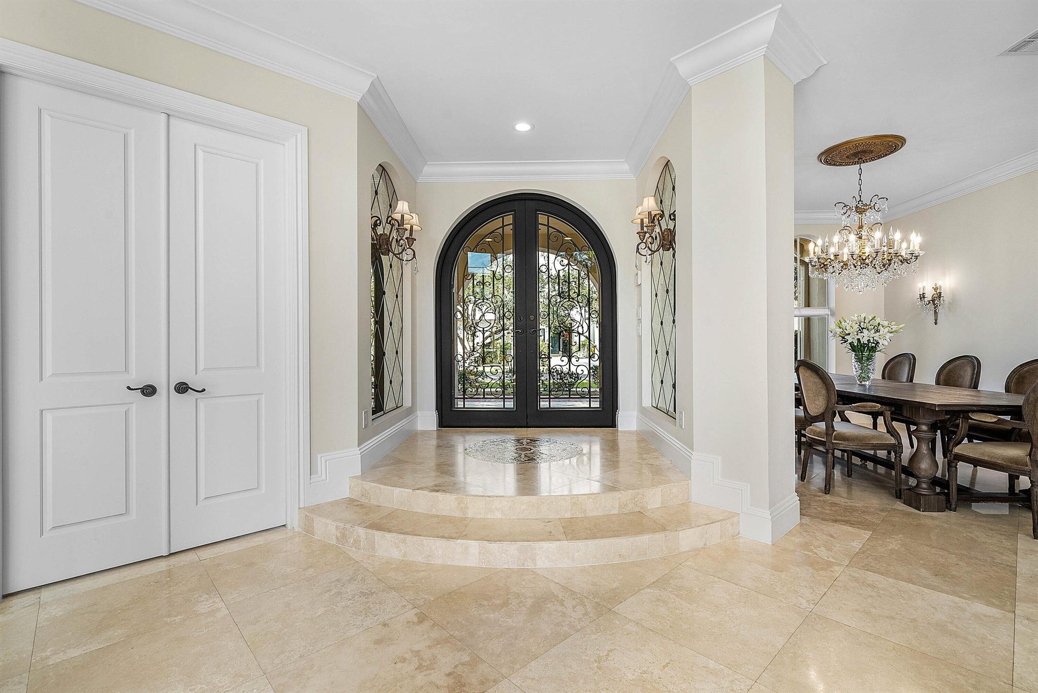 398 NE 7th St Boca Raton, FL 33432