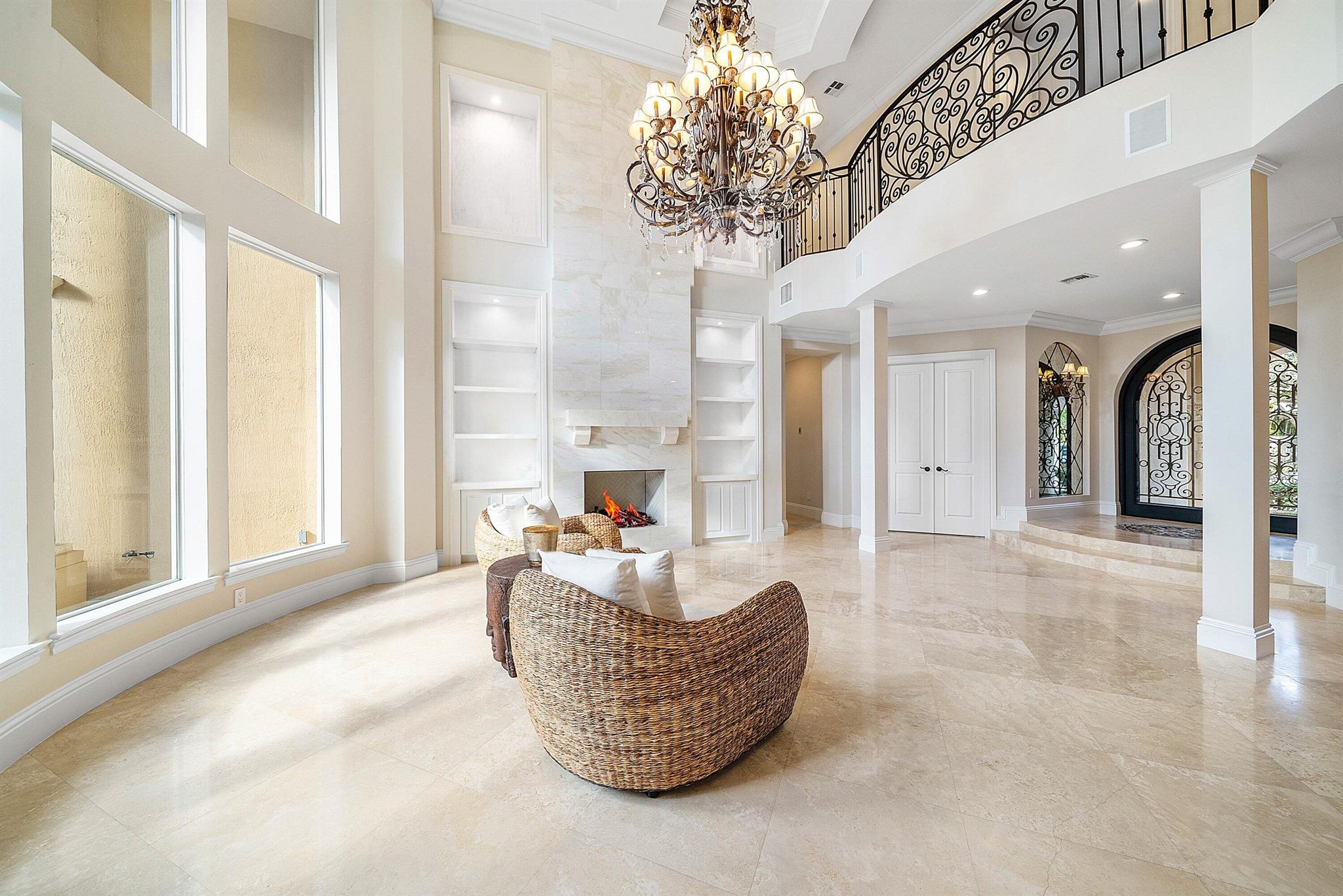 398 NE 7th St Boca Raton, FL 33432