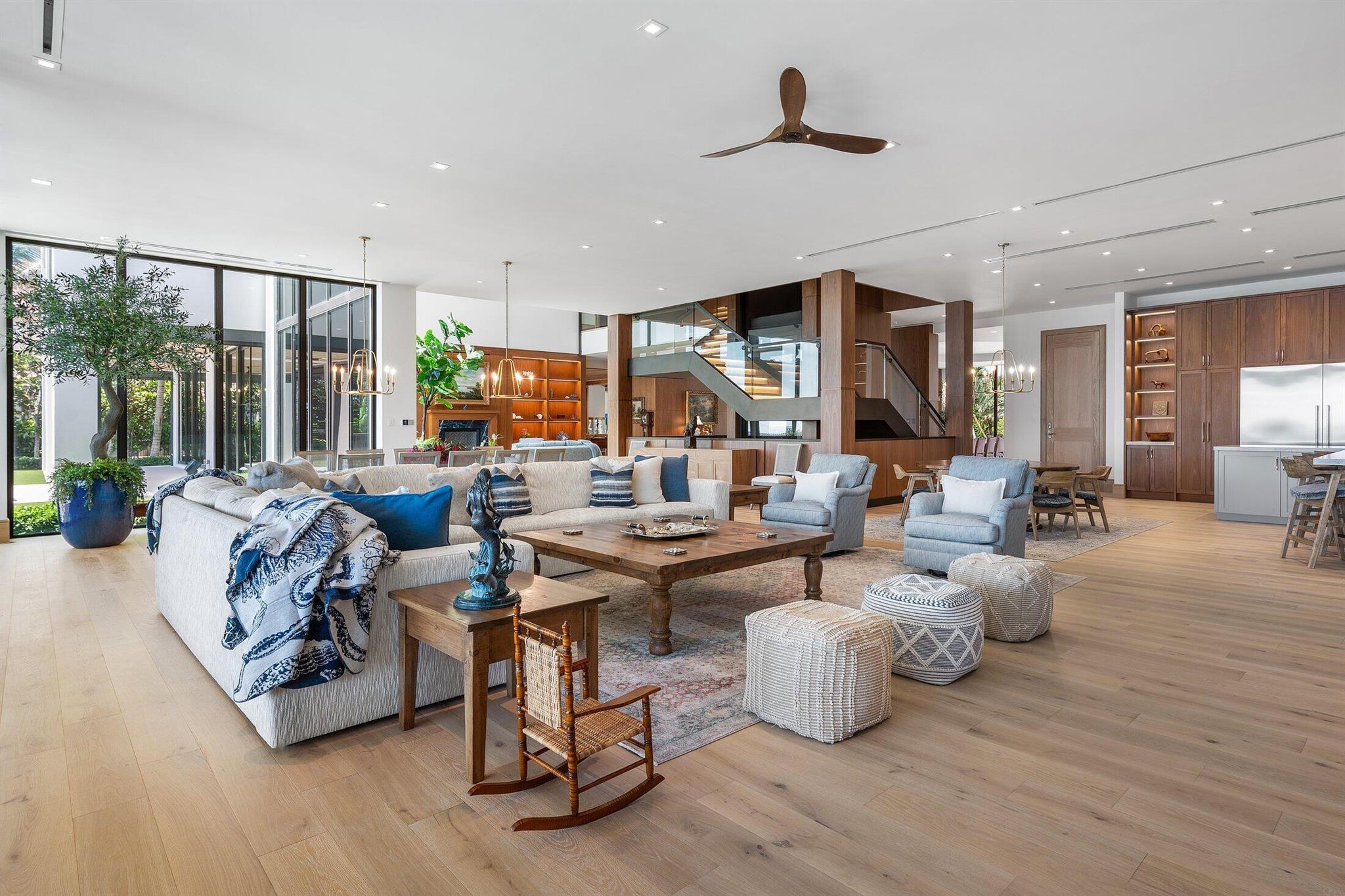 1260 S Ocean Blvd Manalapan, FL 33462