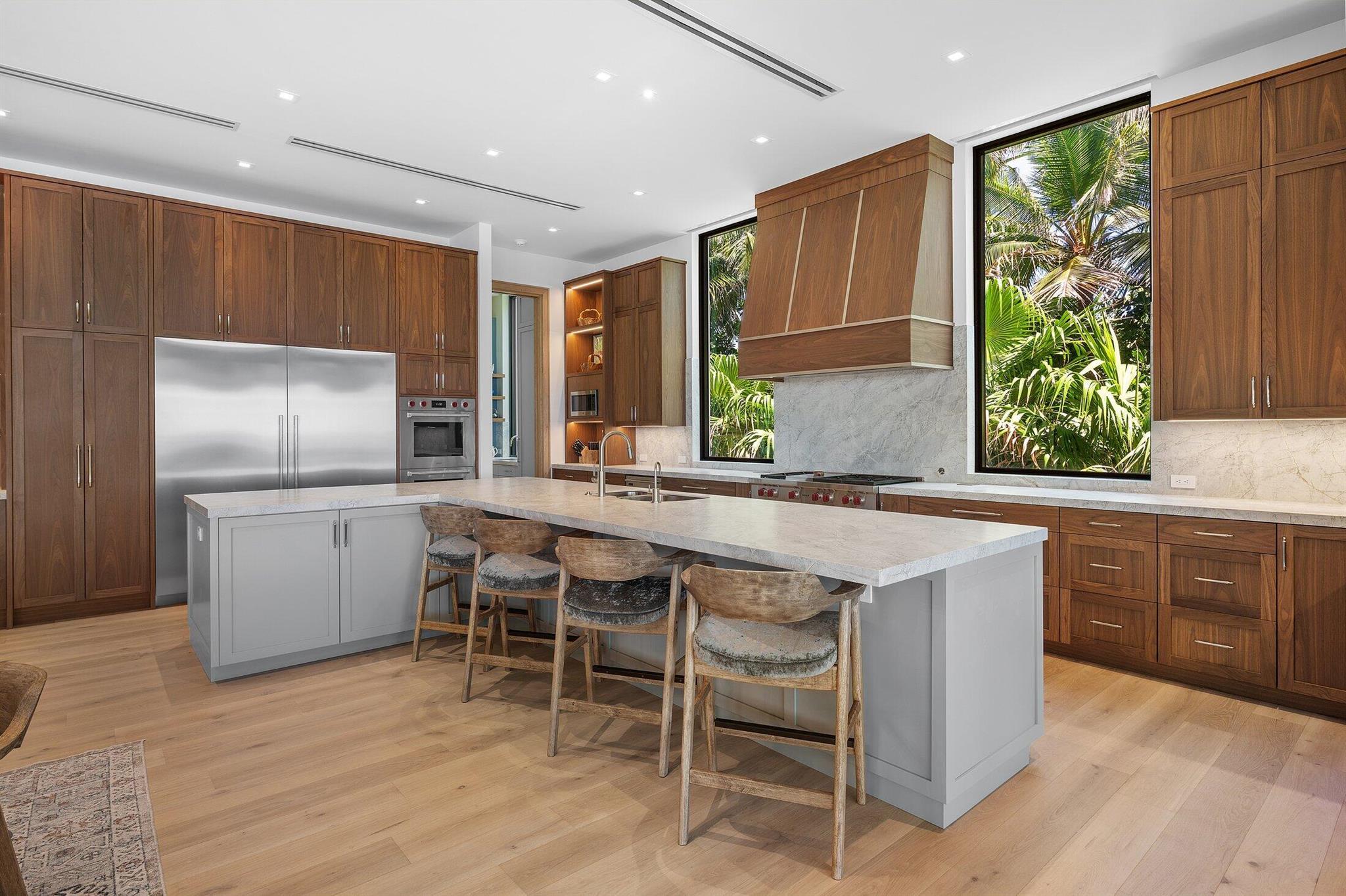 1260 S Ocean Blvd Manalapan, FL 33462