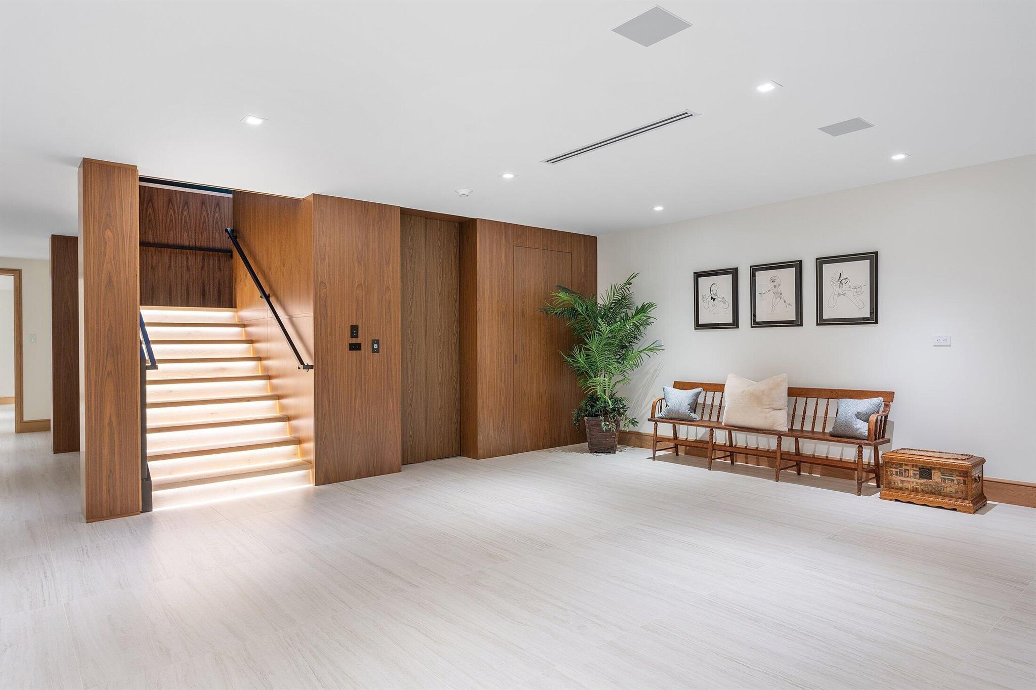 1260 S Ocean Blvd Manalapan, FL 33462