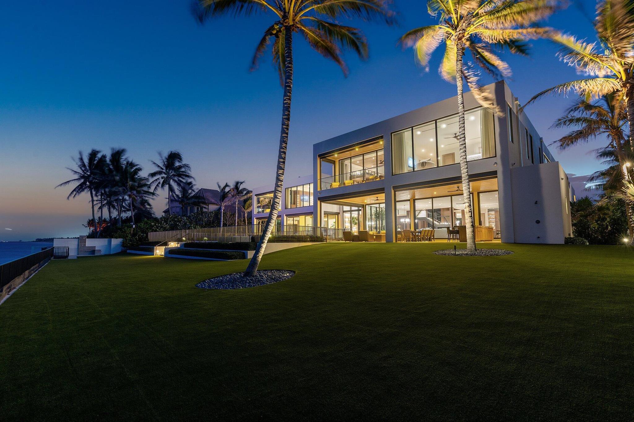 1260 S Ocean Blvd Manalapan, FL 33462