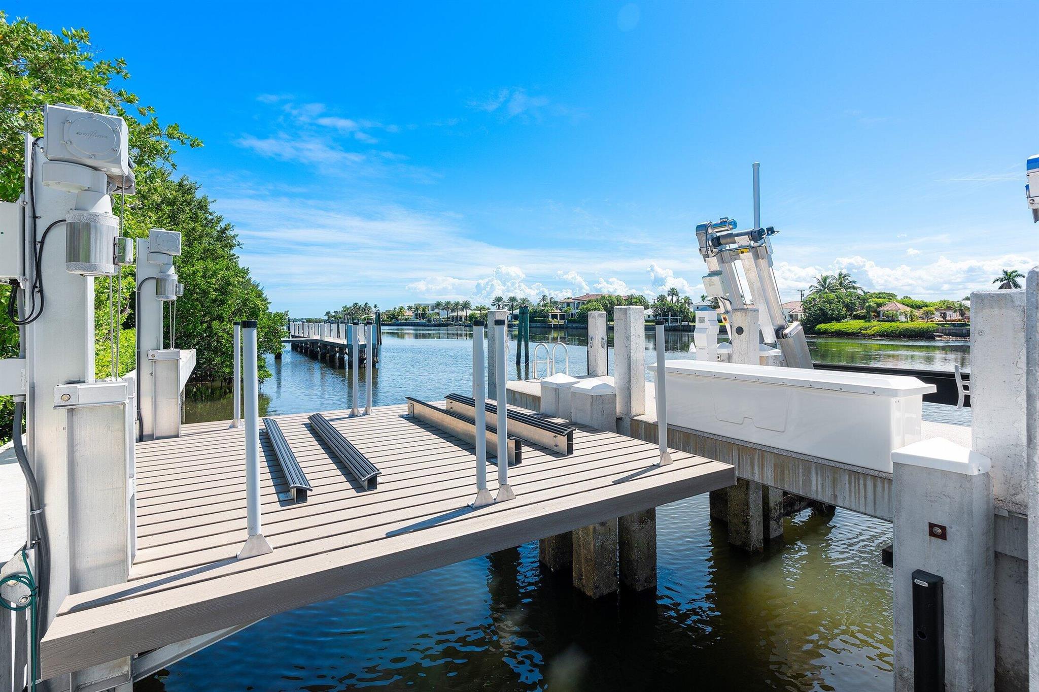 1260 S Ocean Blvd Manalapan, FL 33462