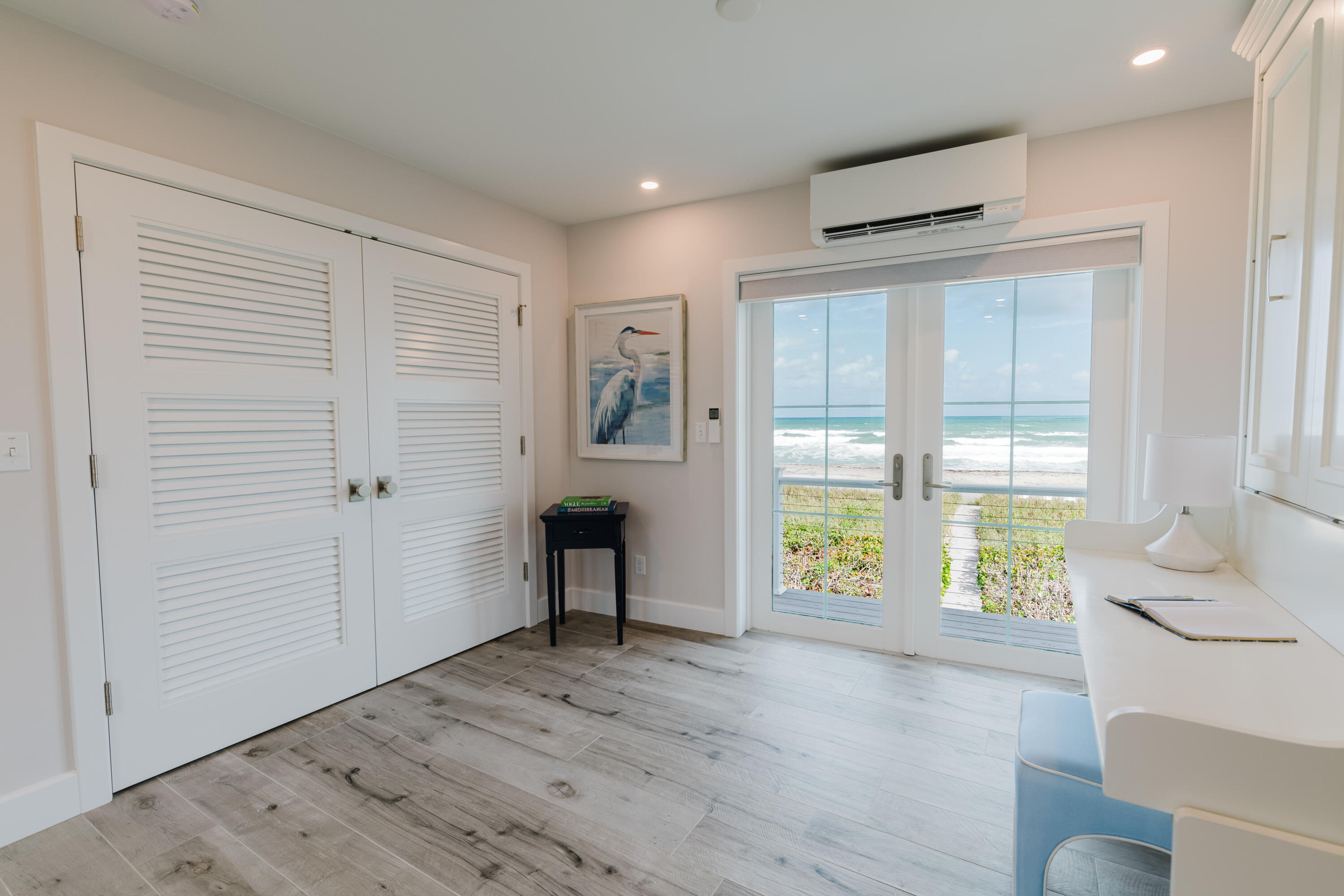113 N Beach Jupiter Island, FL 33455