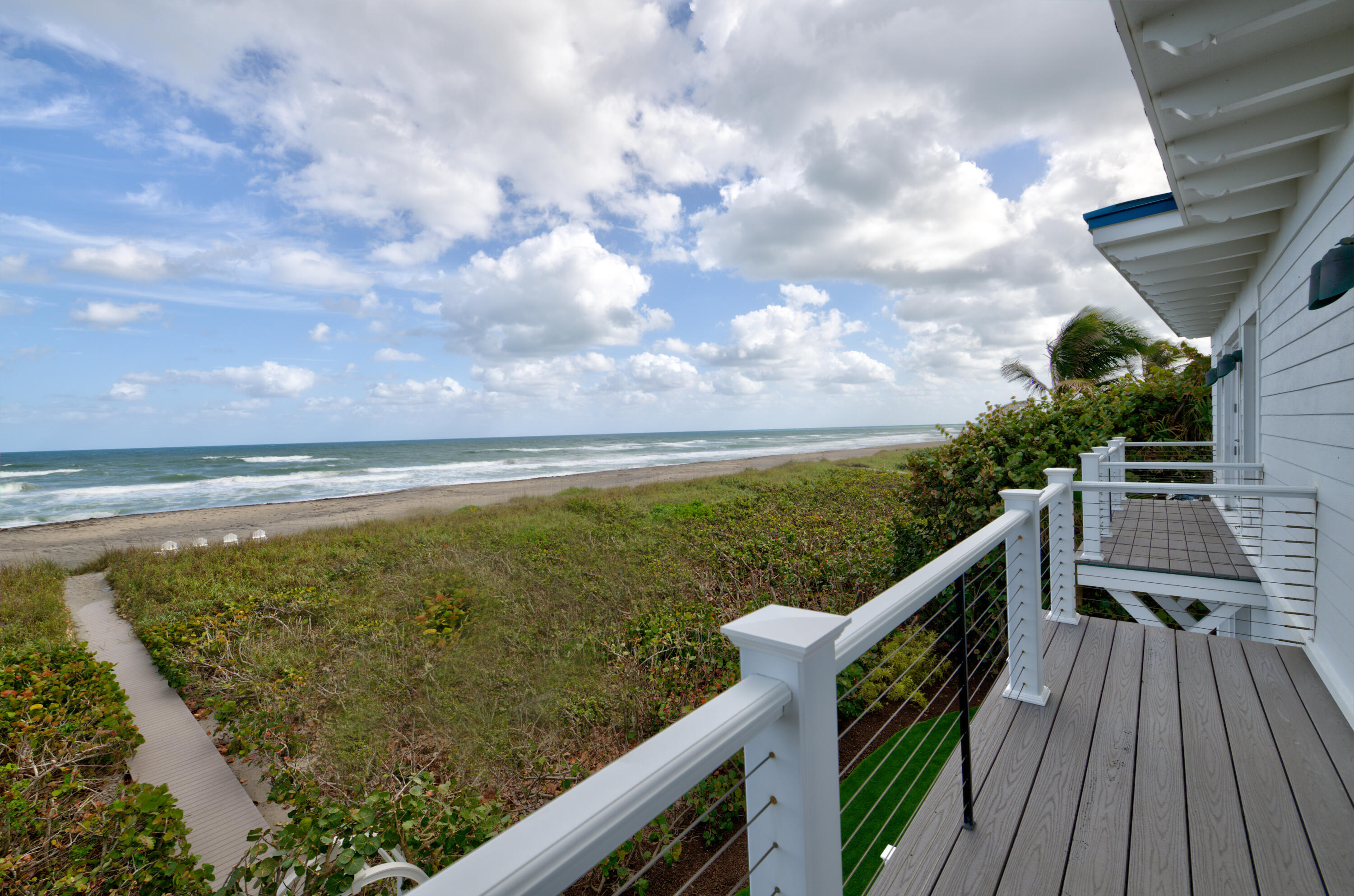 113 N Beach Jupiter Island, FL 33455