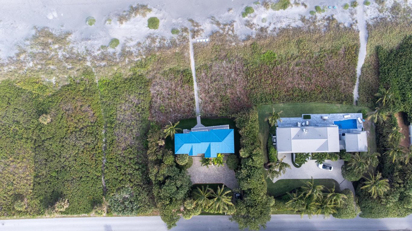113 N Beach Jupiter Island, FL 33455