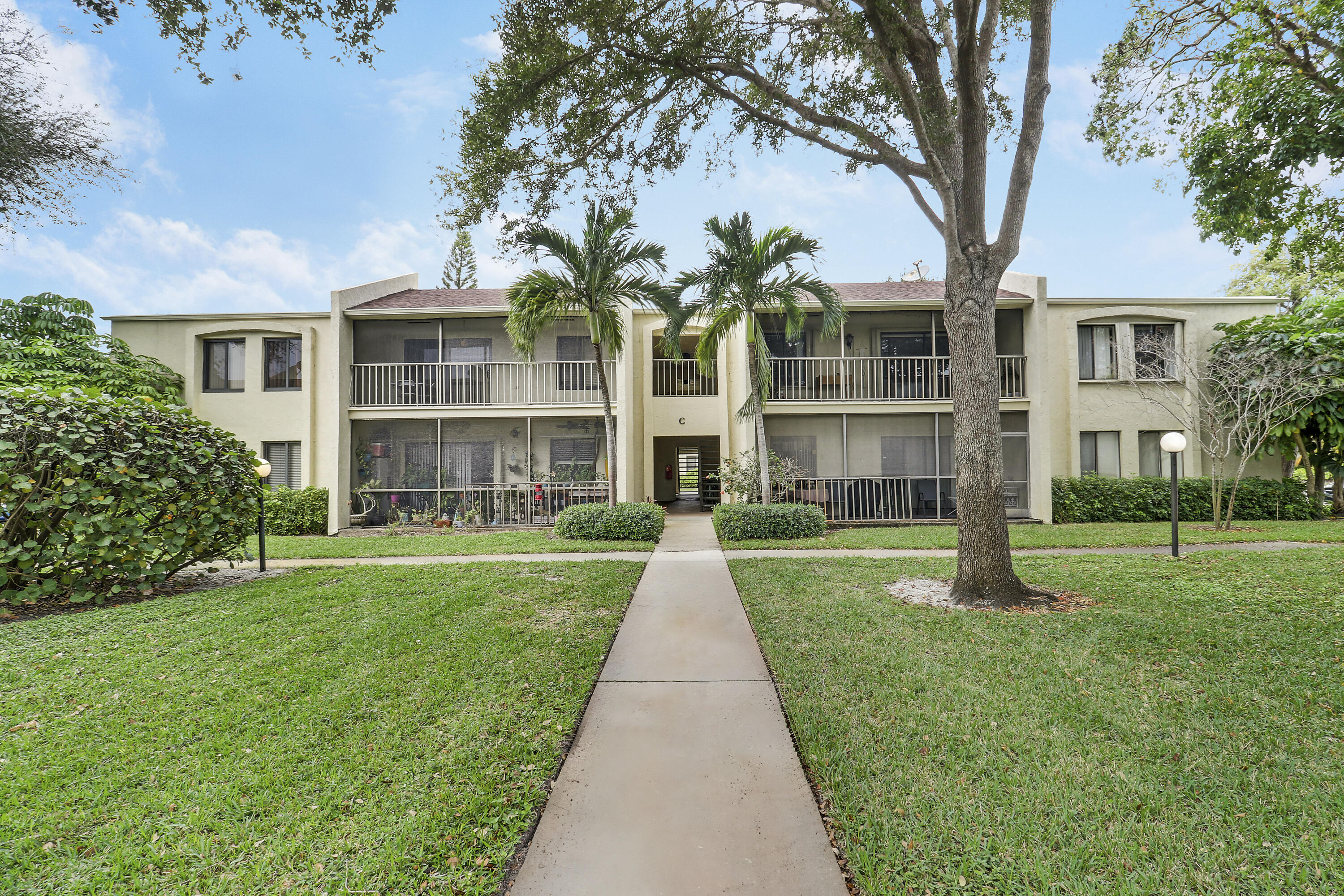 150 Pineview #C4 Jupiter, FL 33469