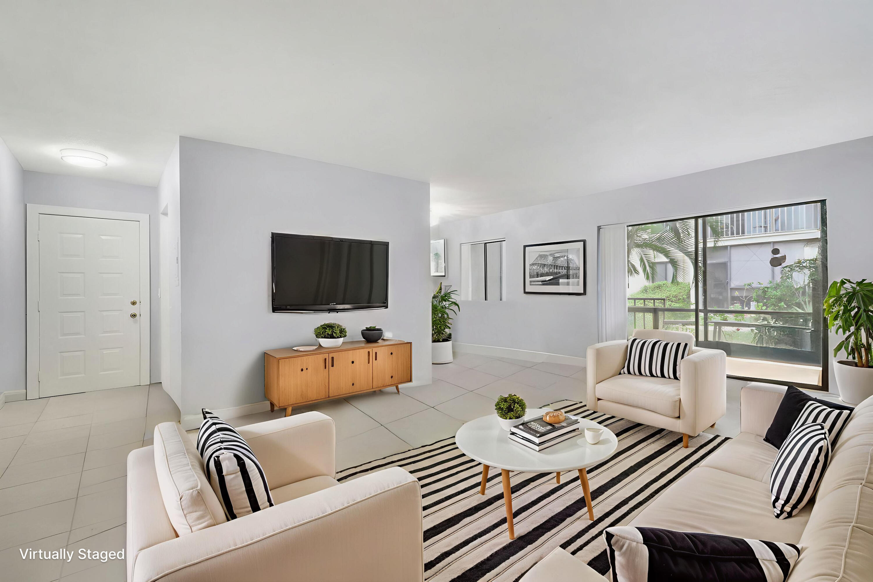 150 Pineview #C4 Jupiter, FL 33469