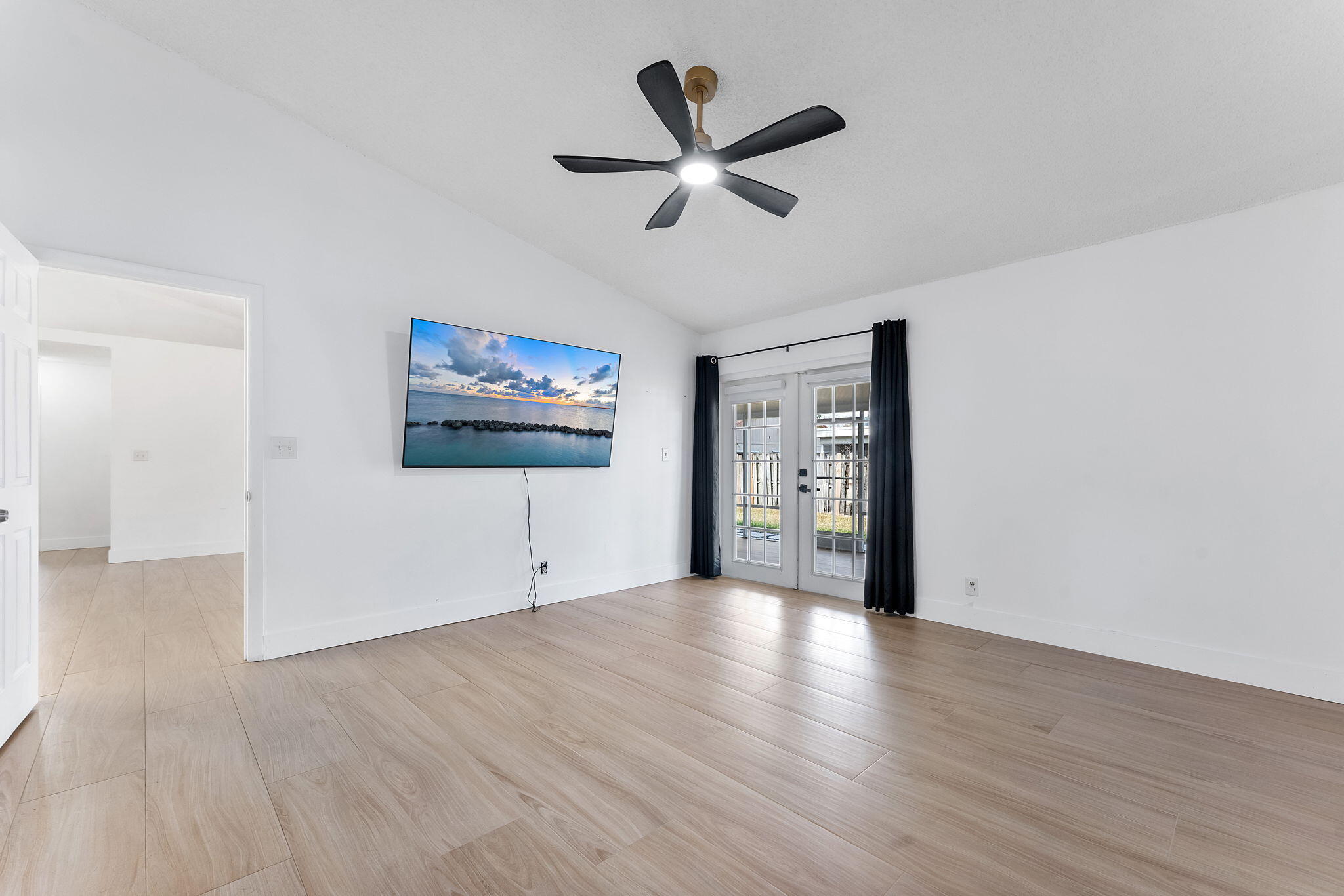 6249 Foster Jupiter, FL 33458