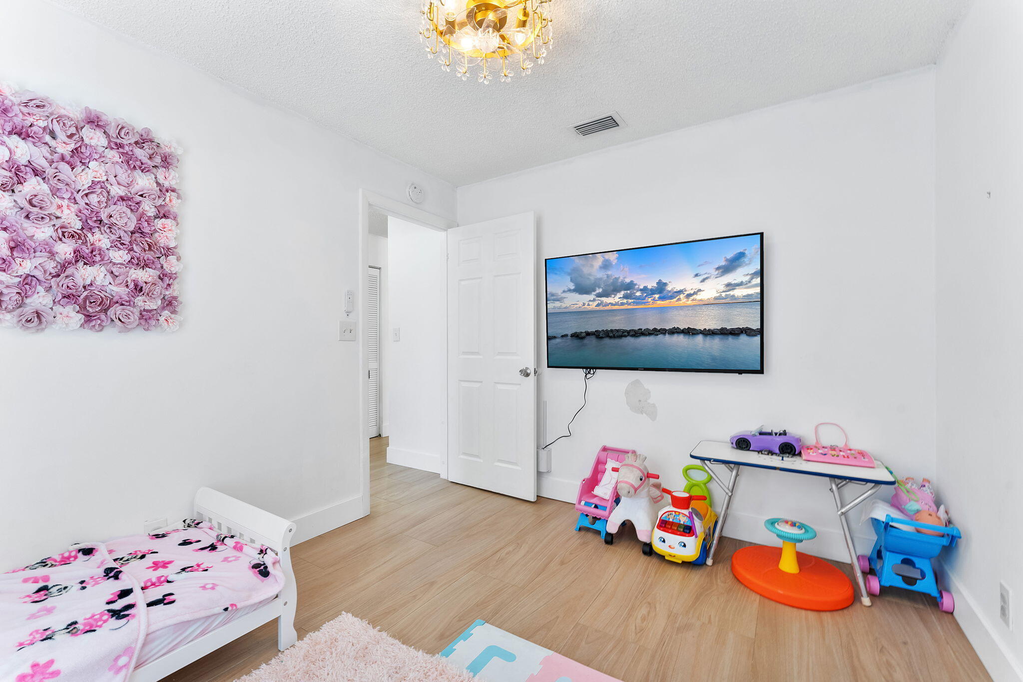 6249 Foster Jupiter, FL 33458