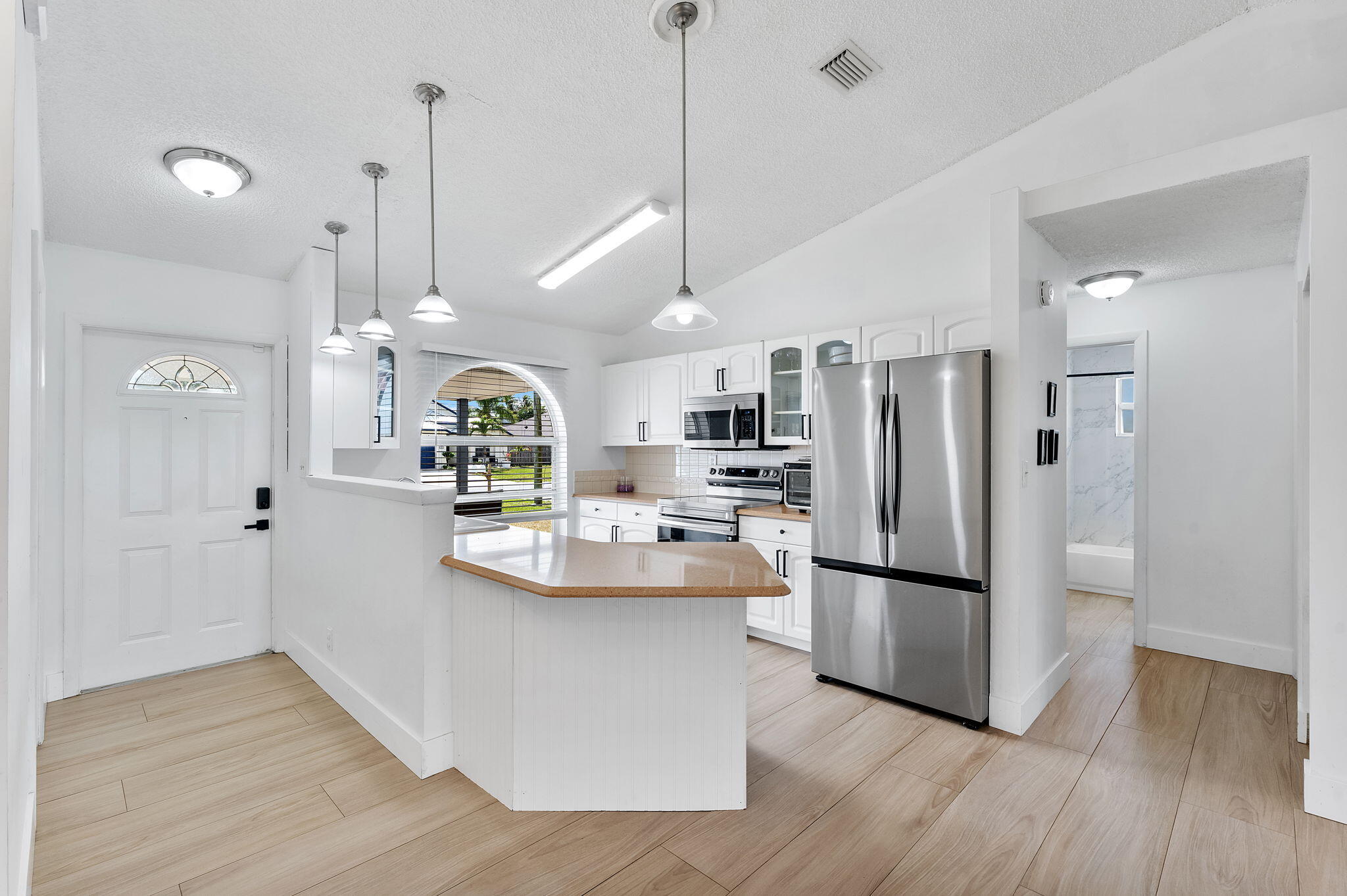 6249 Foster Jupiter, FL 33458