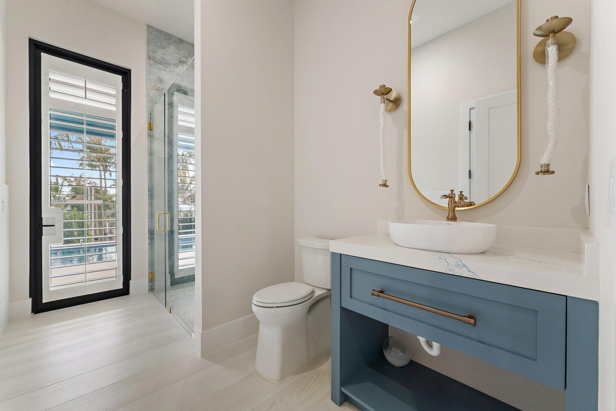 24 Leeward Tequesta, FL 33469