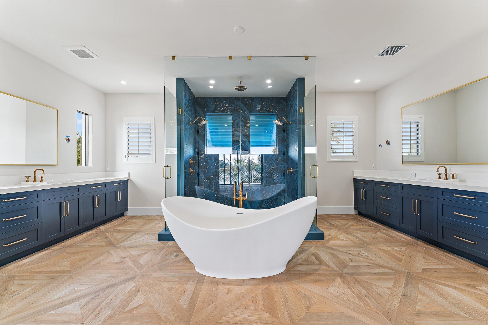 24 Leeward Tequesta, FL 33469