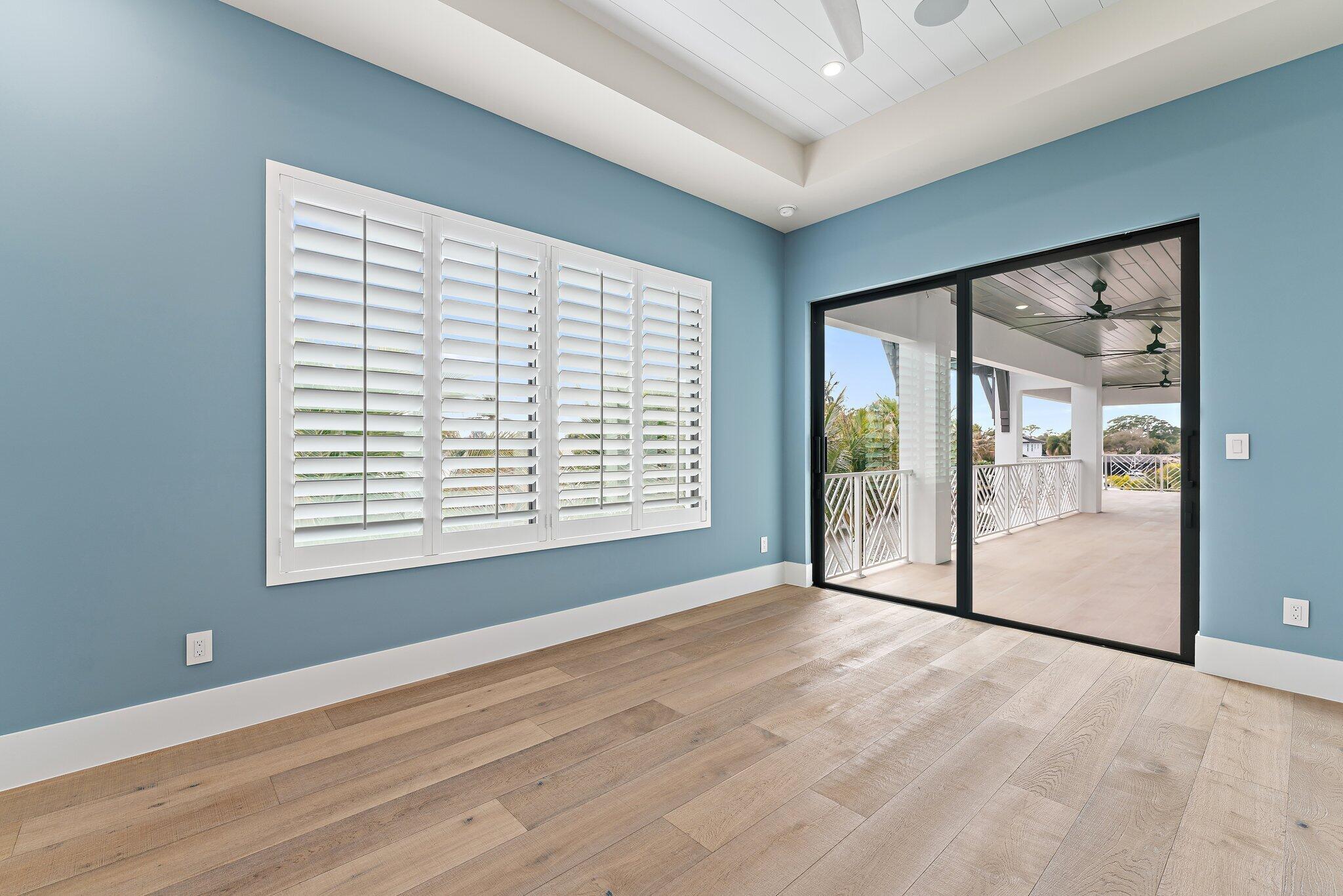 24 Leeward Tequesta, FL 33469