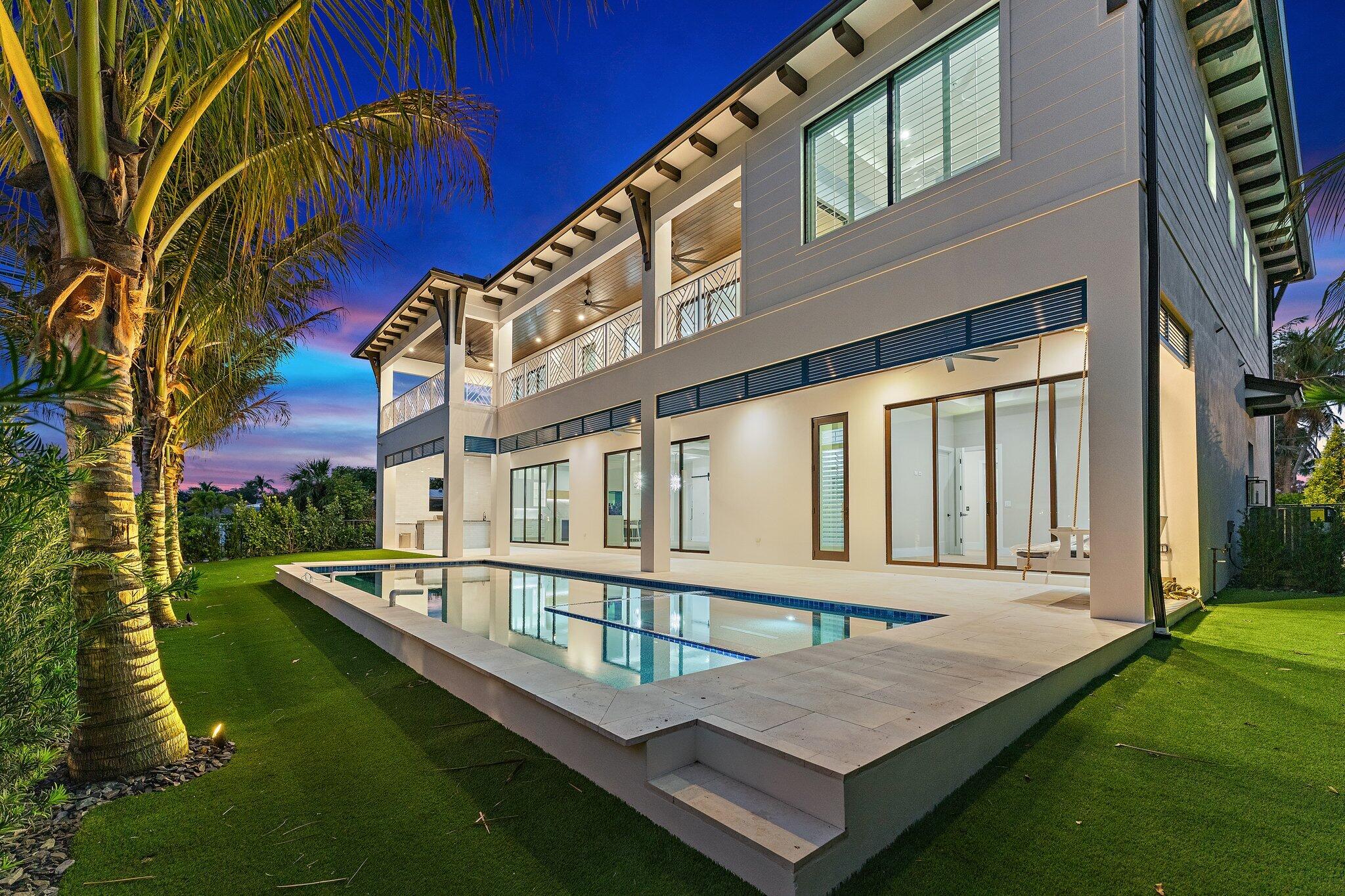 24 Leeward Tequesta, FL 33469