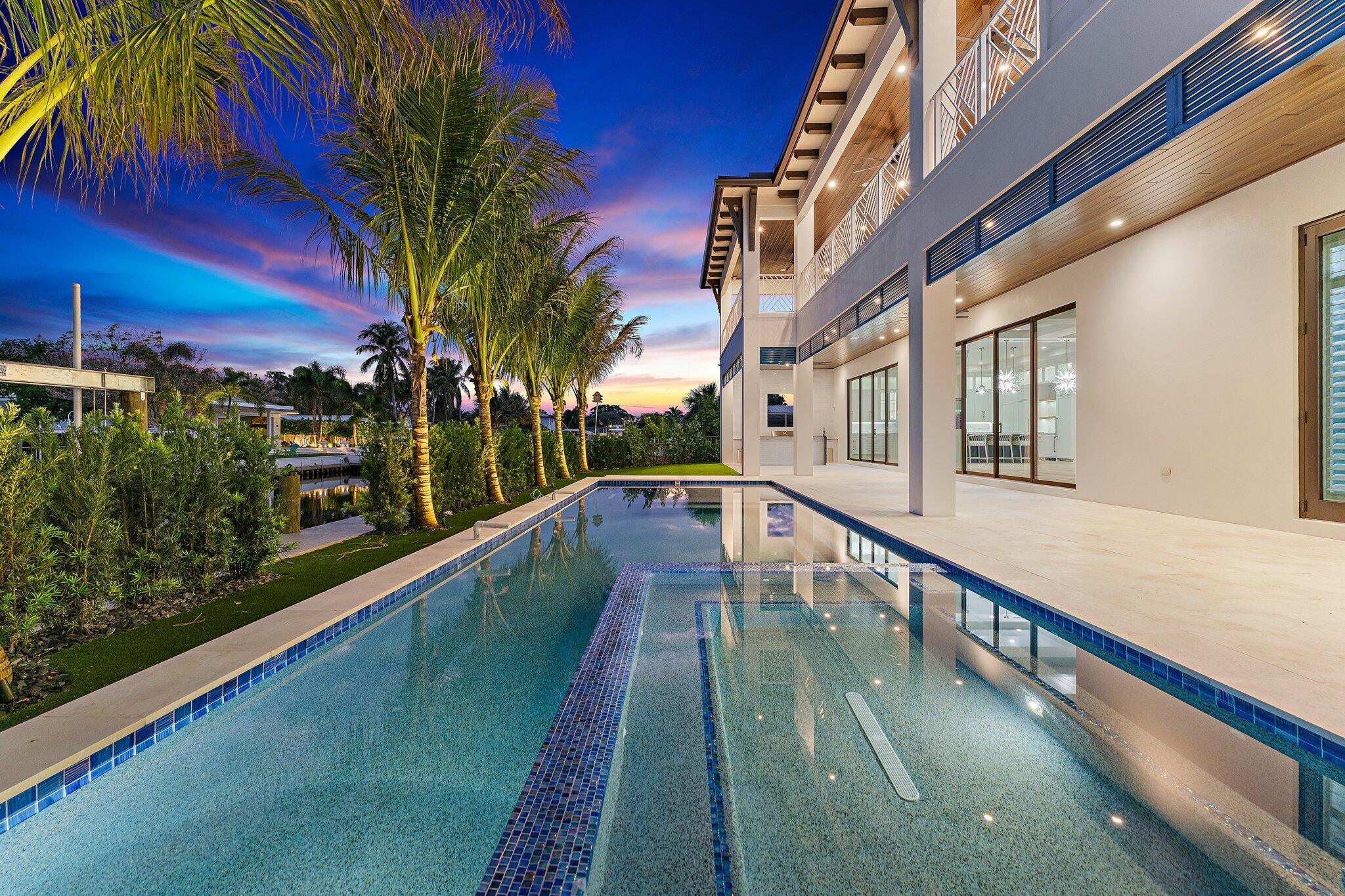 24 Leeward Tequesta, FL 33469