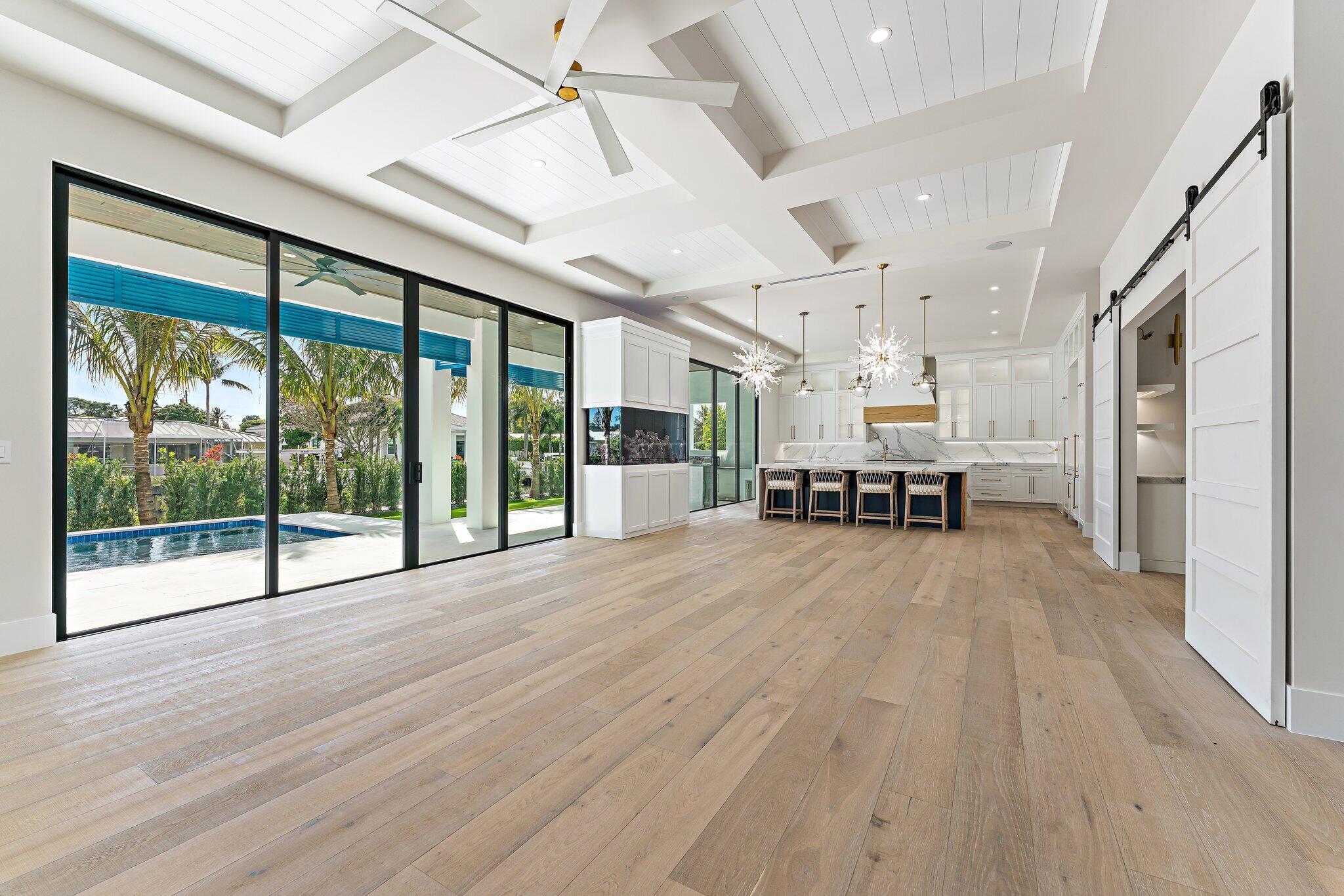 24 Leeward Tequesta, FL 33469