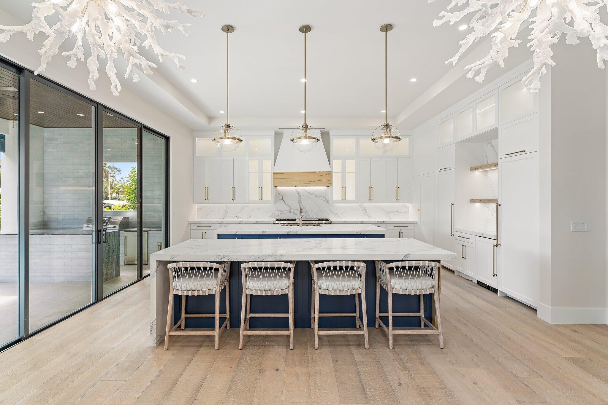 24 Leeward Tequesta, FL 33469