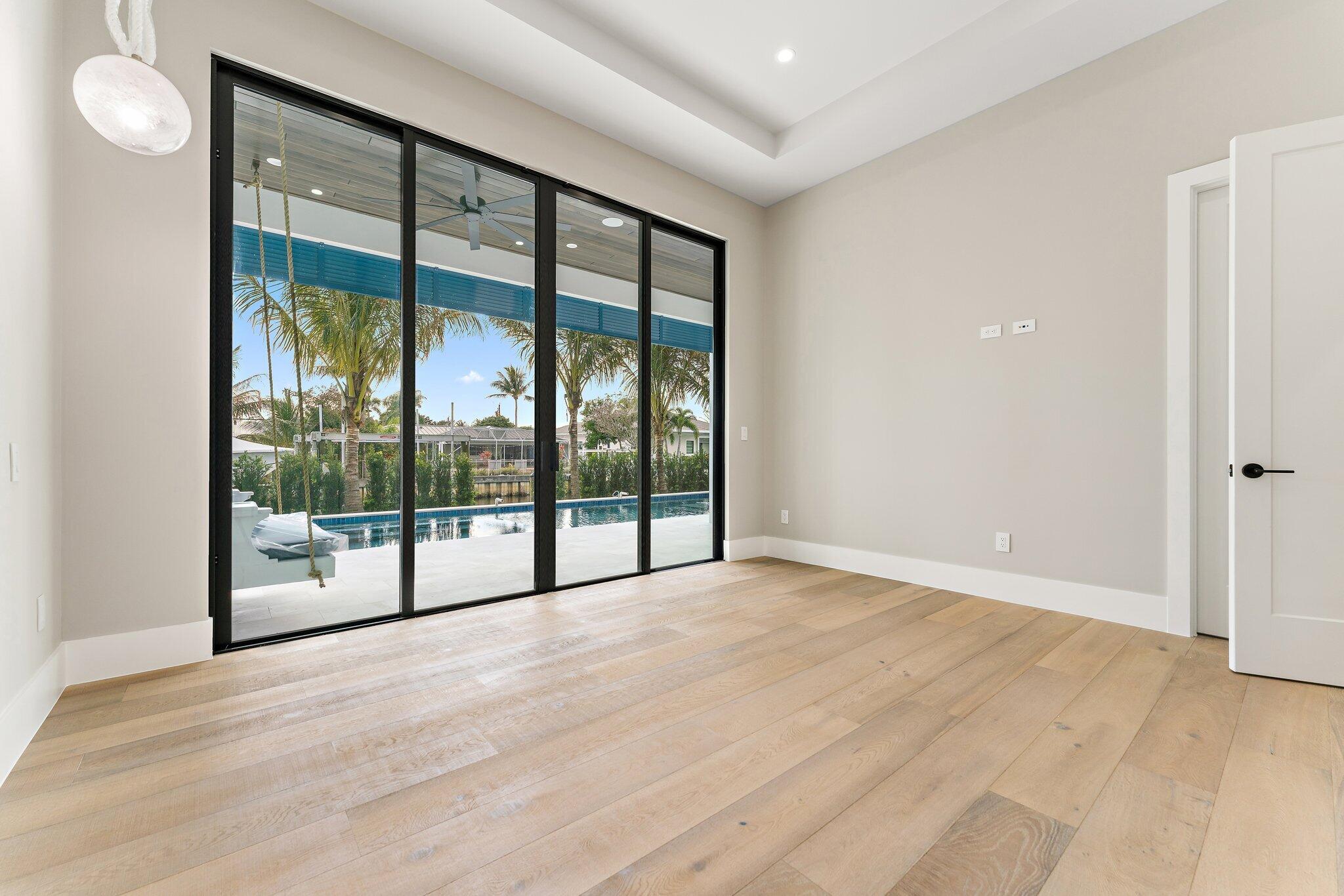 24 Leeward Tequesta, FL 33469