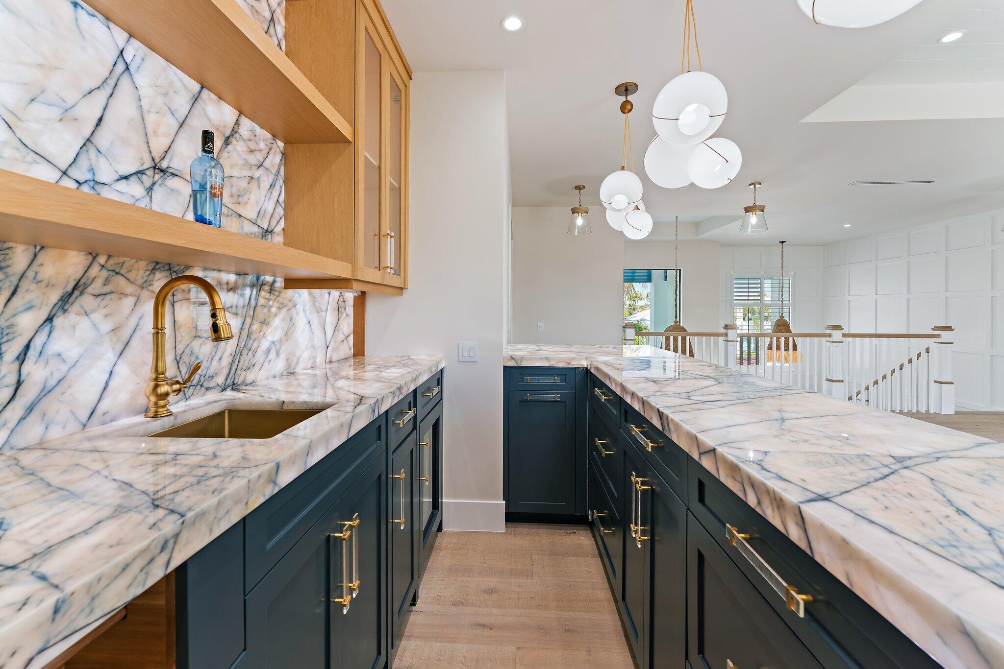 24 Leeward Tequesta, FL 33469