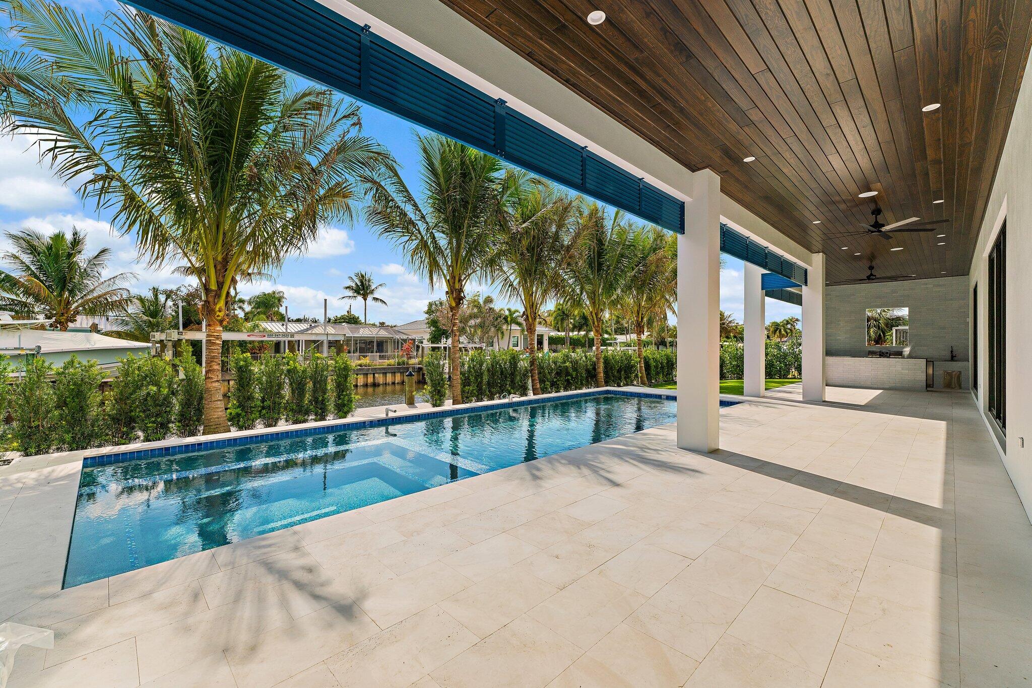 24 Leeward Tequesta, FL 33469