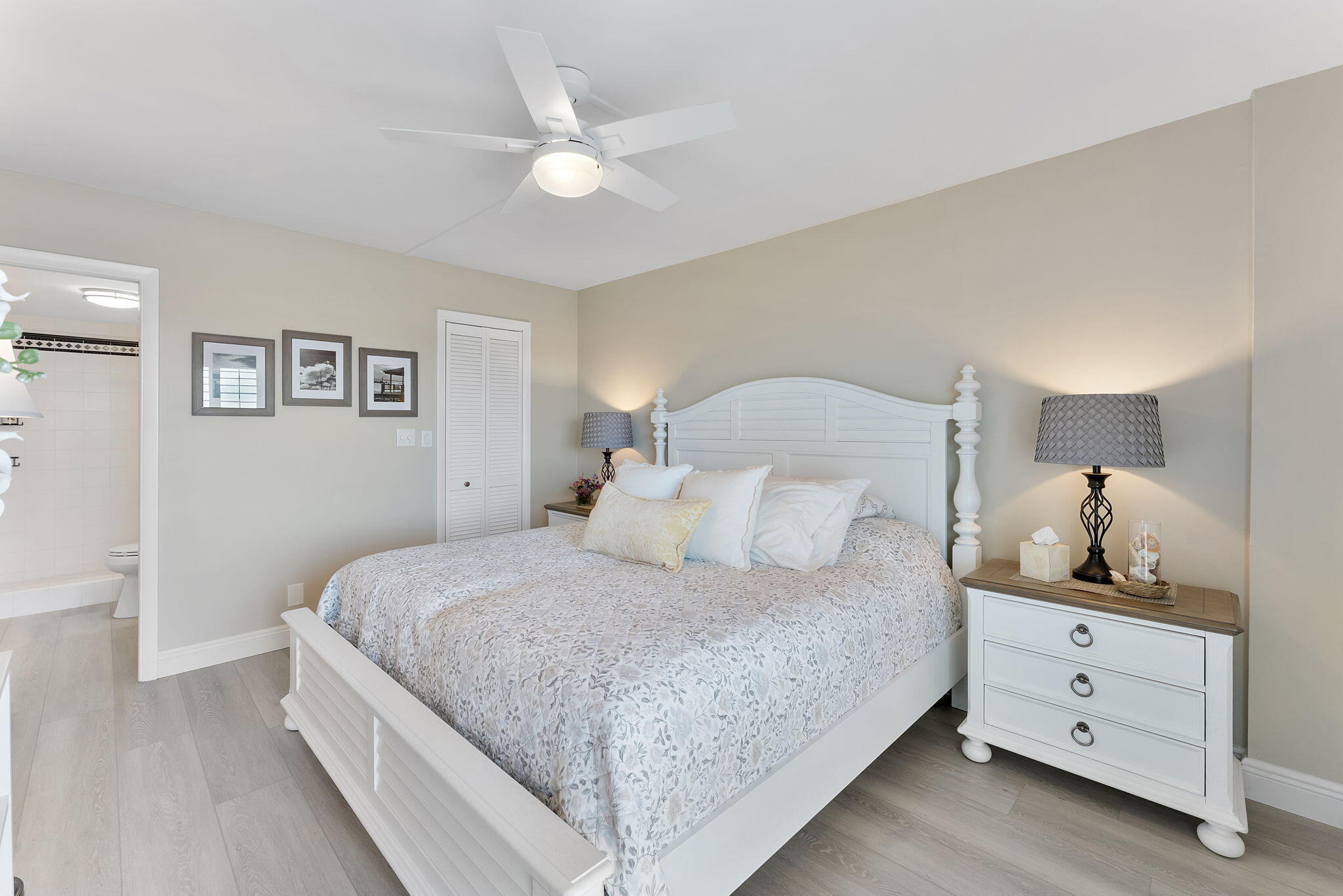 2611 N Riverside #1002 Pompano Beach, FL 33062