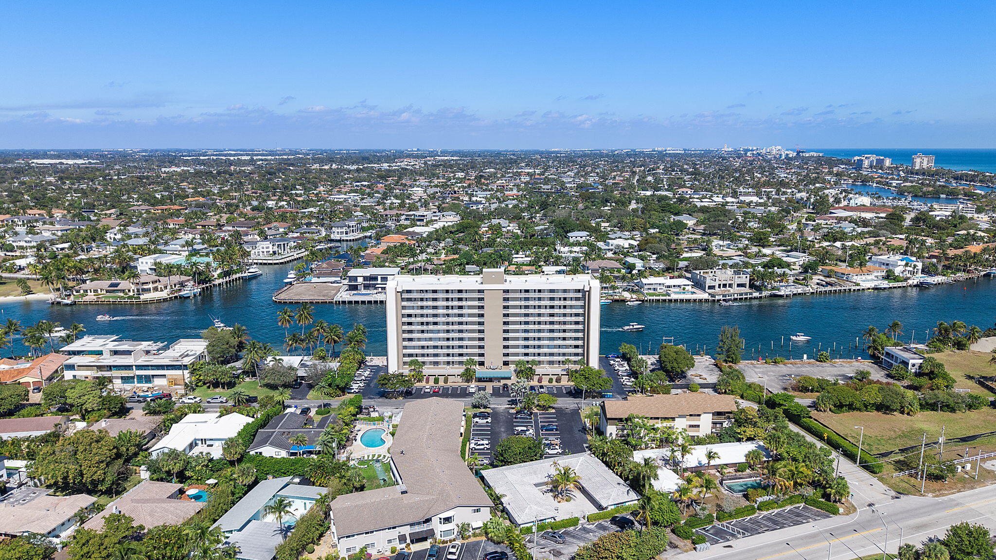 2611 N Riverside #1002 Pompano Beach, FL 33062