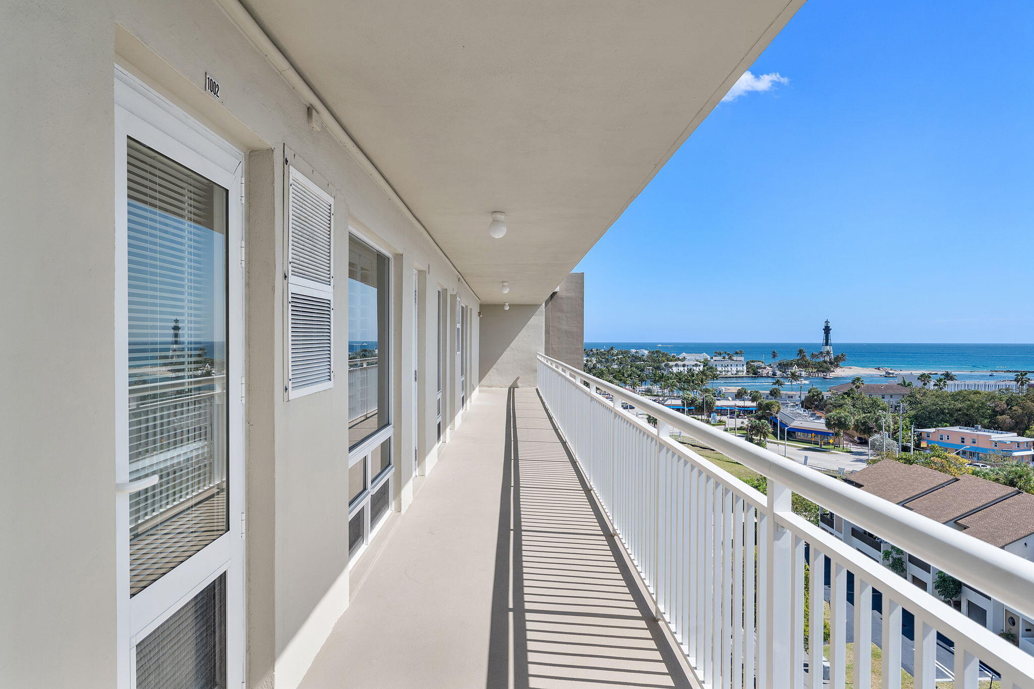 2611 N Riverside #1002 Pompano Beach, FL 33062