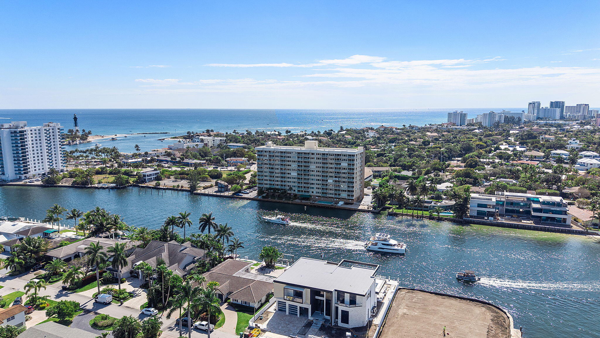 2611 N Riverside #1002 Pompano Beach, FL 33062