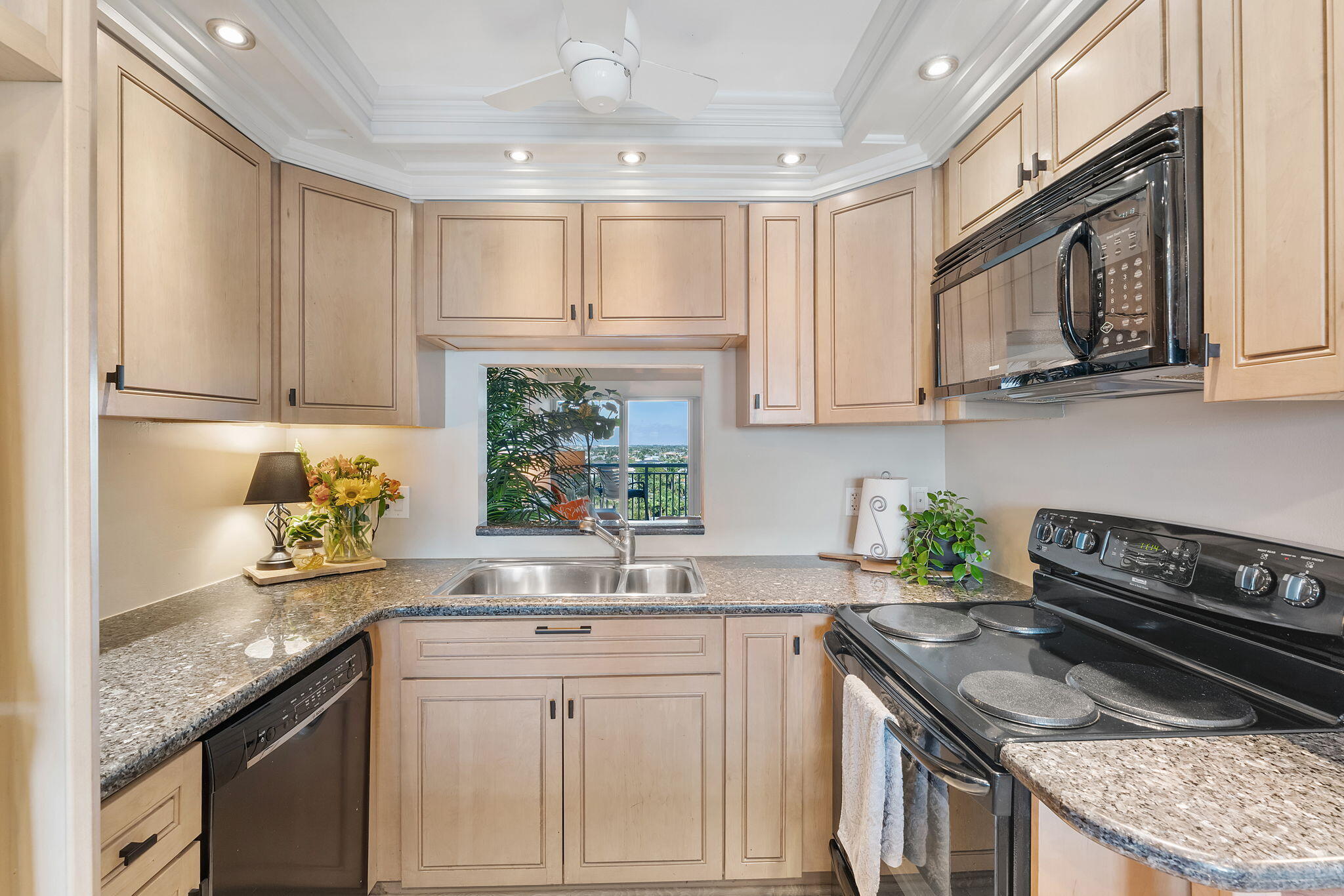 2611 N Riverside #1002 Pompano Beach, FL 33062